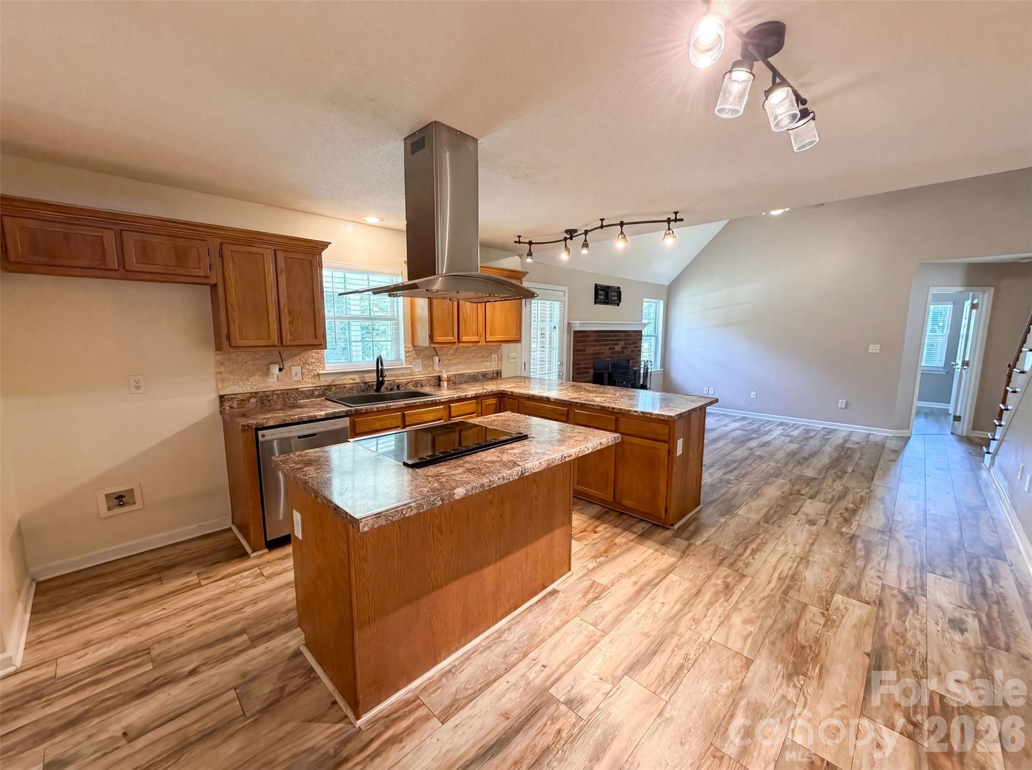 311 Hickory Wood Drive Property Photo 2
