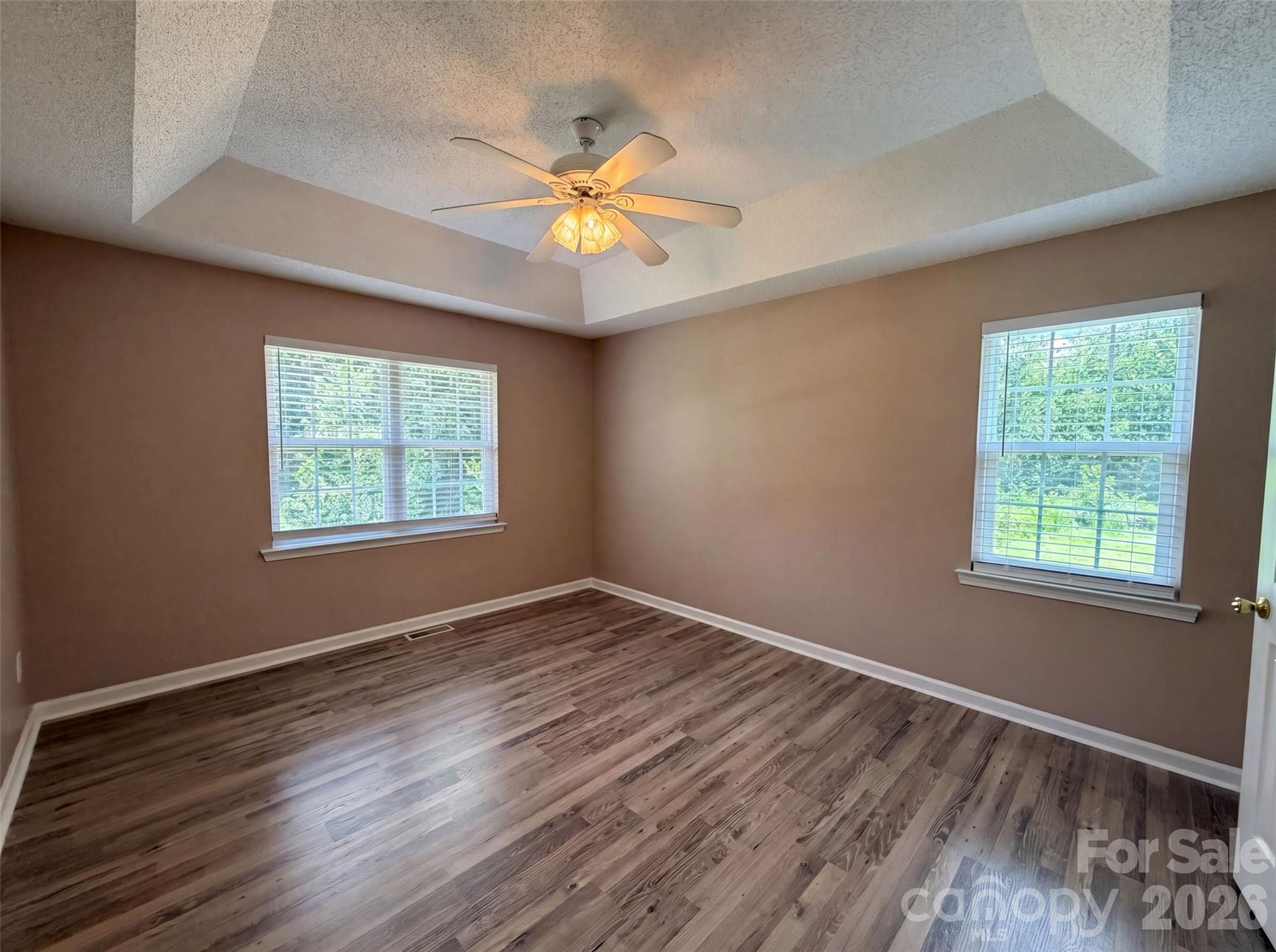 311 Hickory Wood Drive Property Photo 10