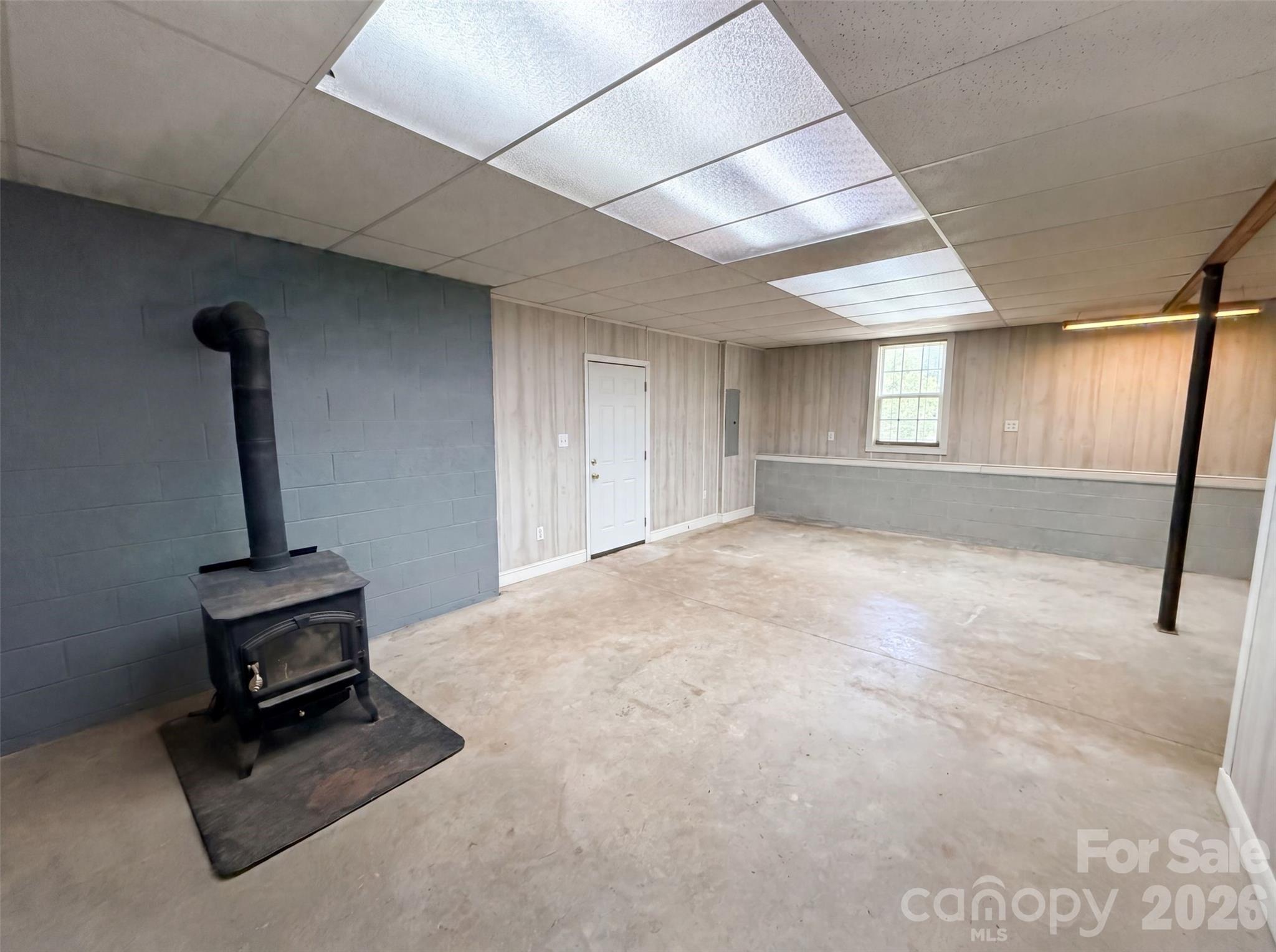 311 Hickory Wood Drive Property Photo 17
