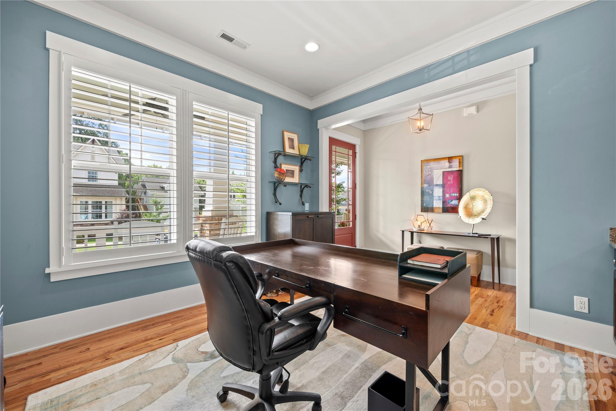 451 Luray Way Property Photo 11