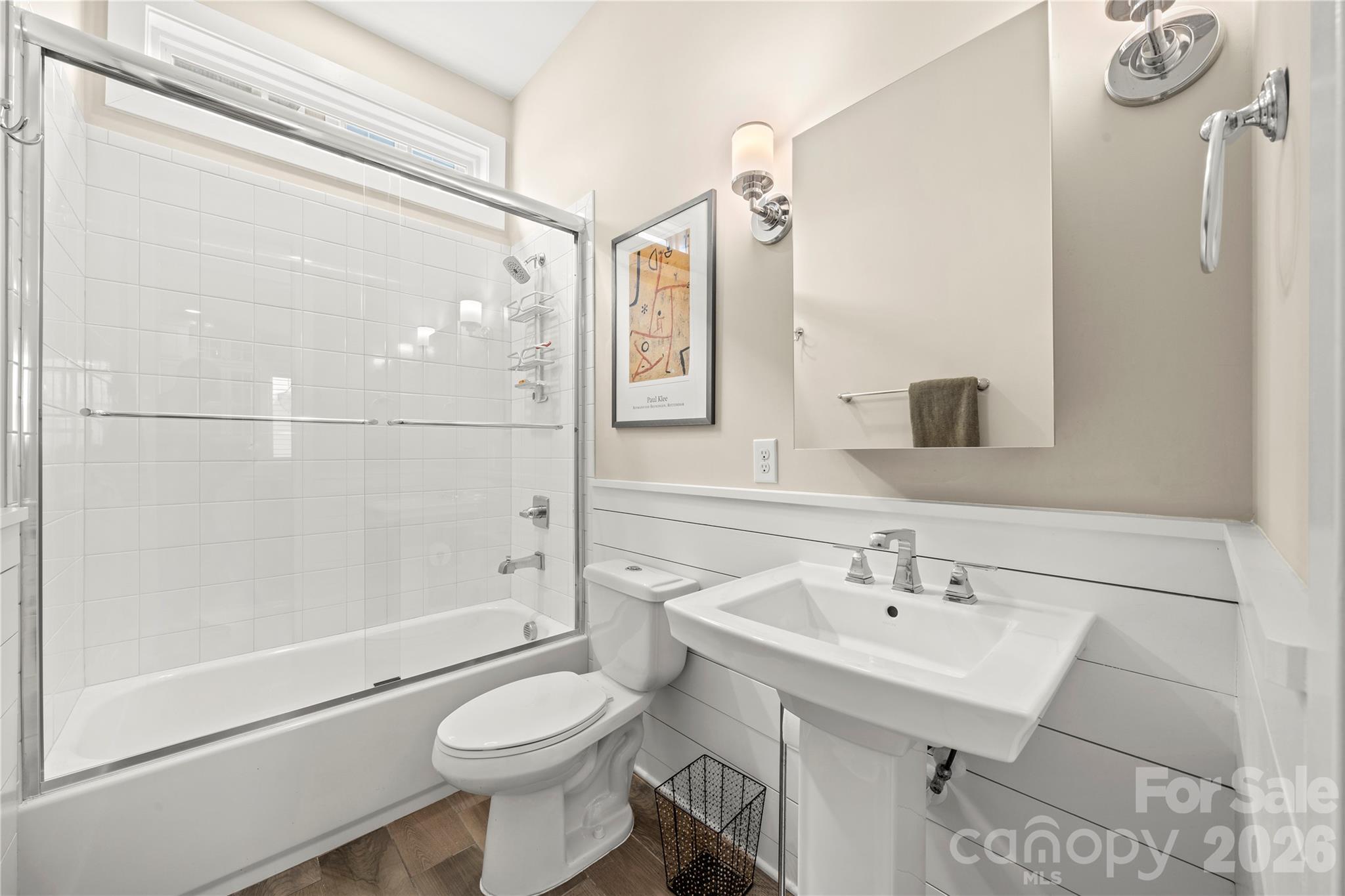 451 Luray Way Property Photo 27