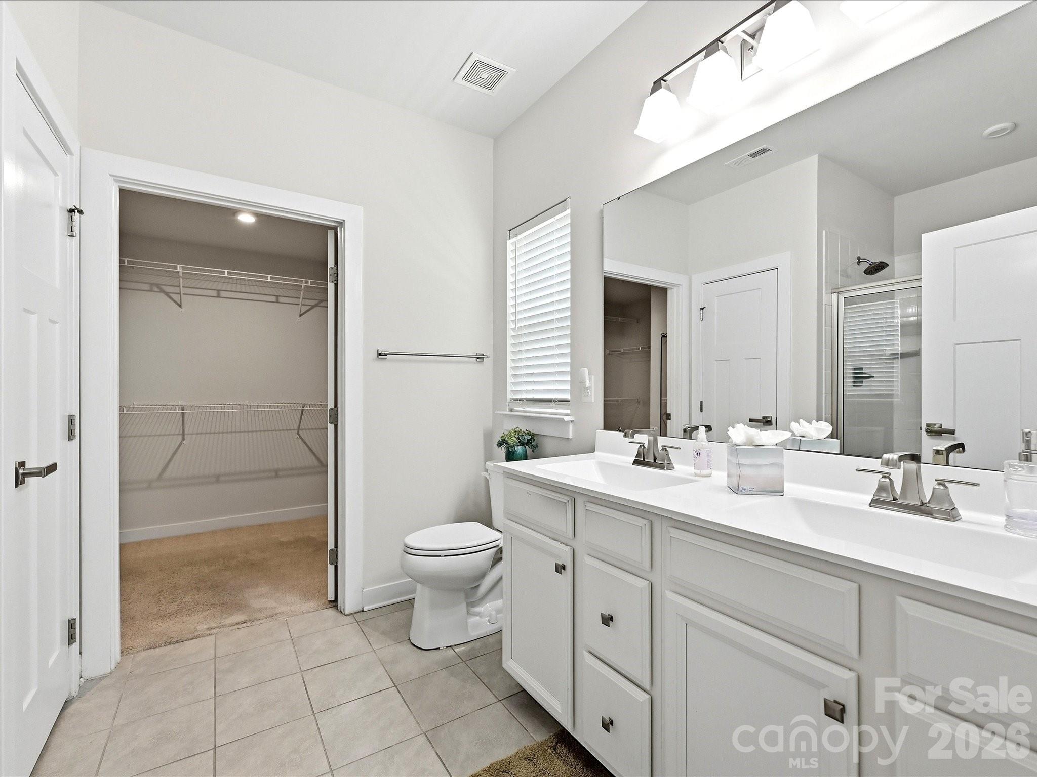 10038 Lilac Court Property Photo 15