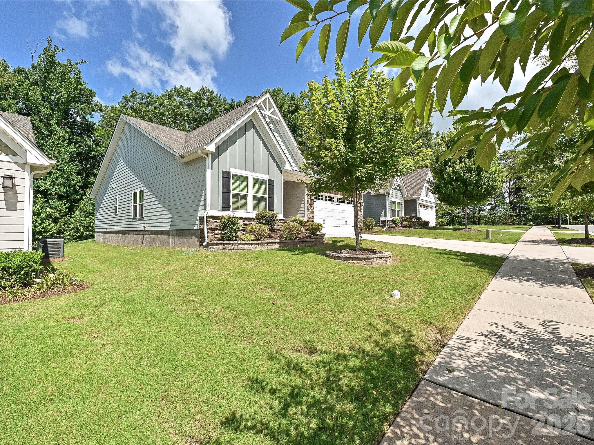 10038 Lilac Court Property Photo 31