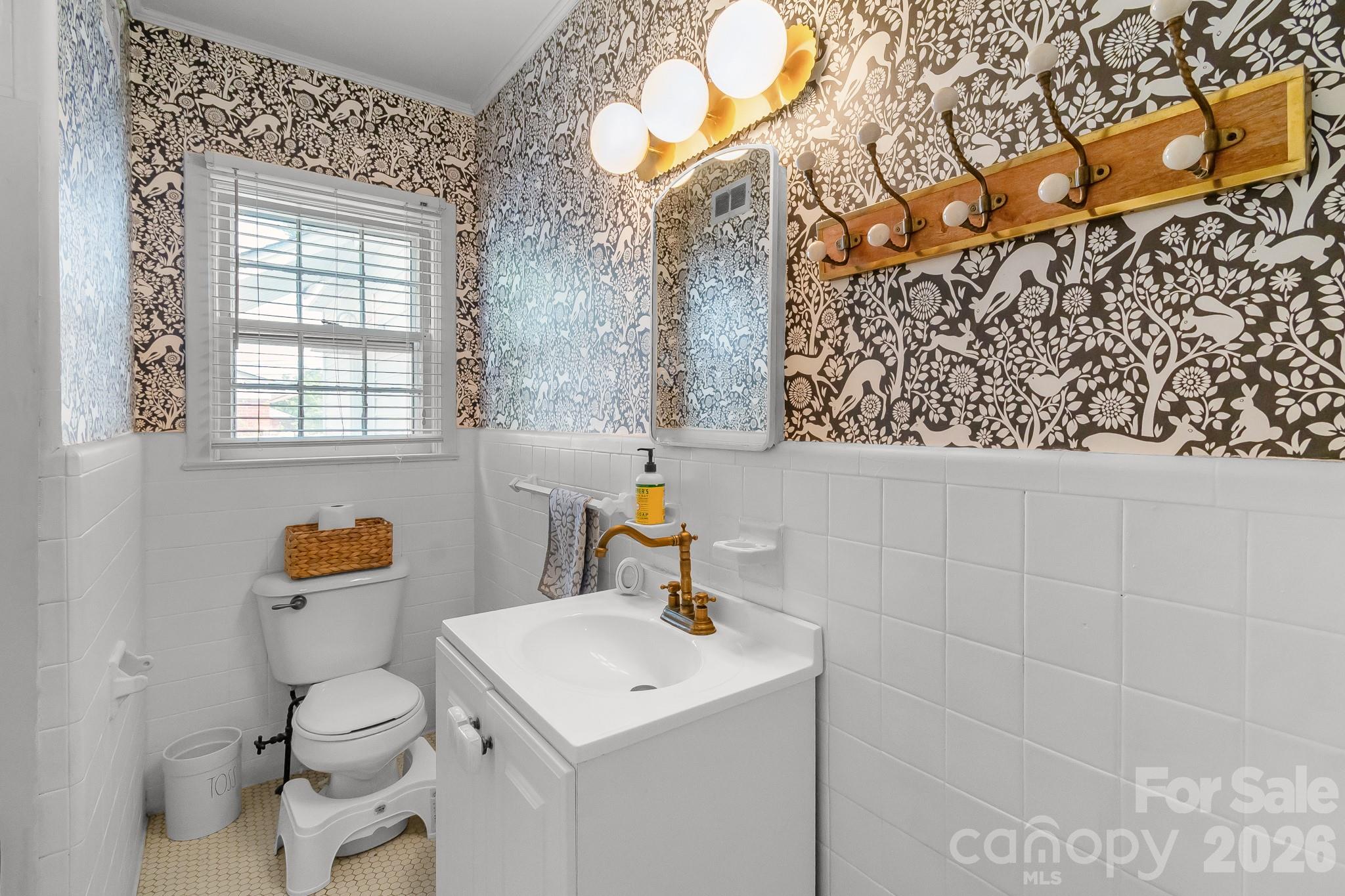 316 S Matson Street Property Photo 42