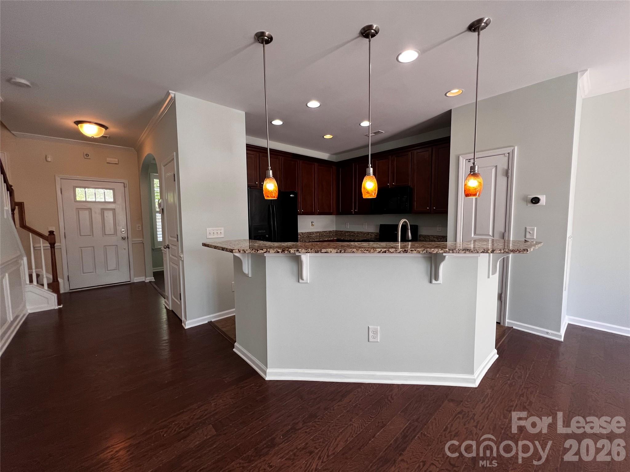 157 Leyton Loop E Property Photo 4