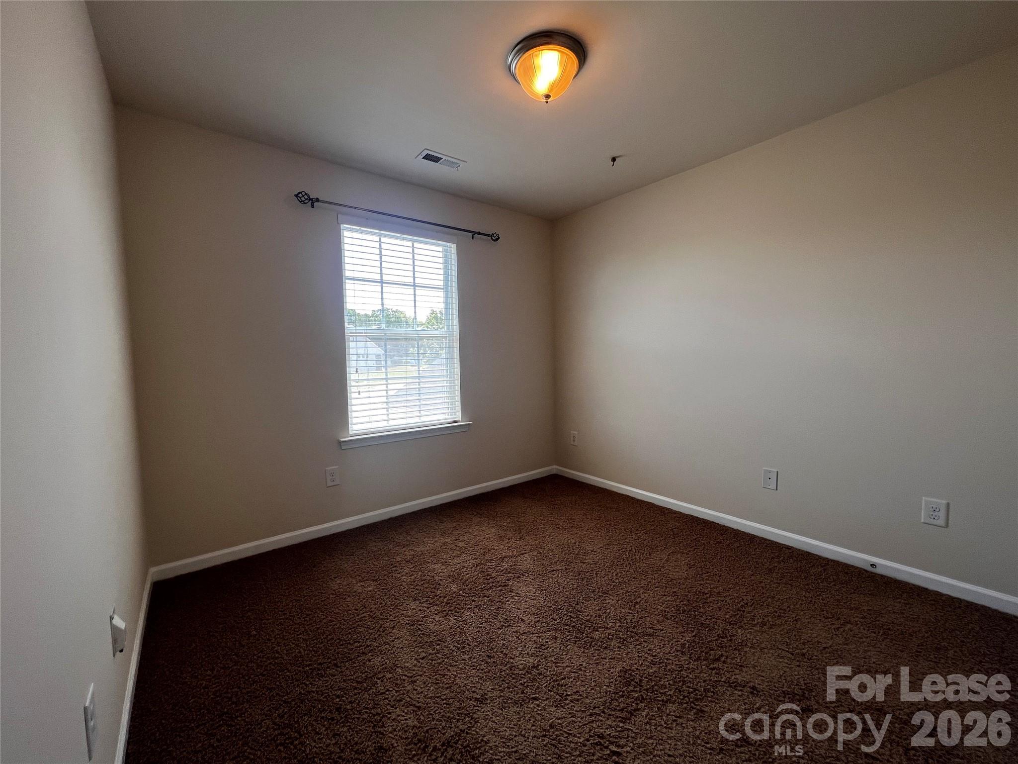 157 Leyton Loop E Property Photo 9
