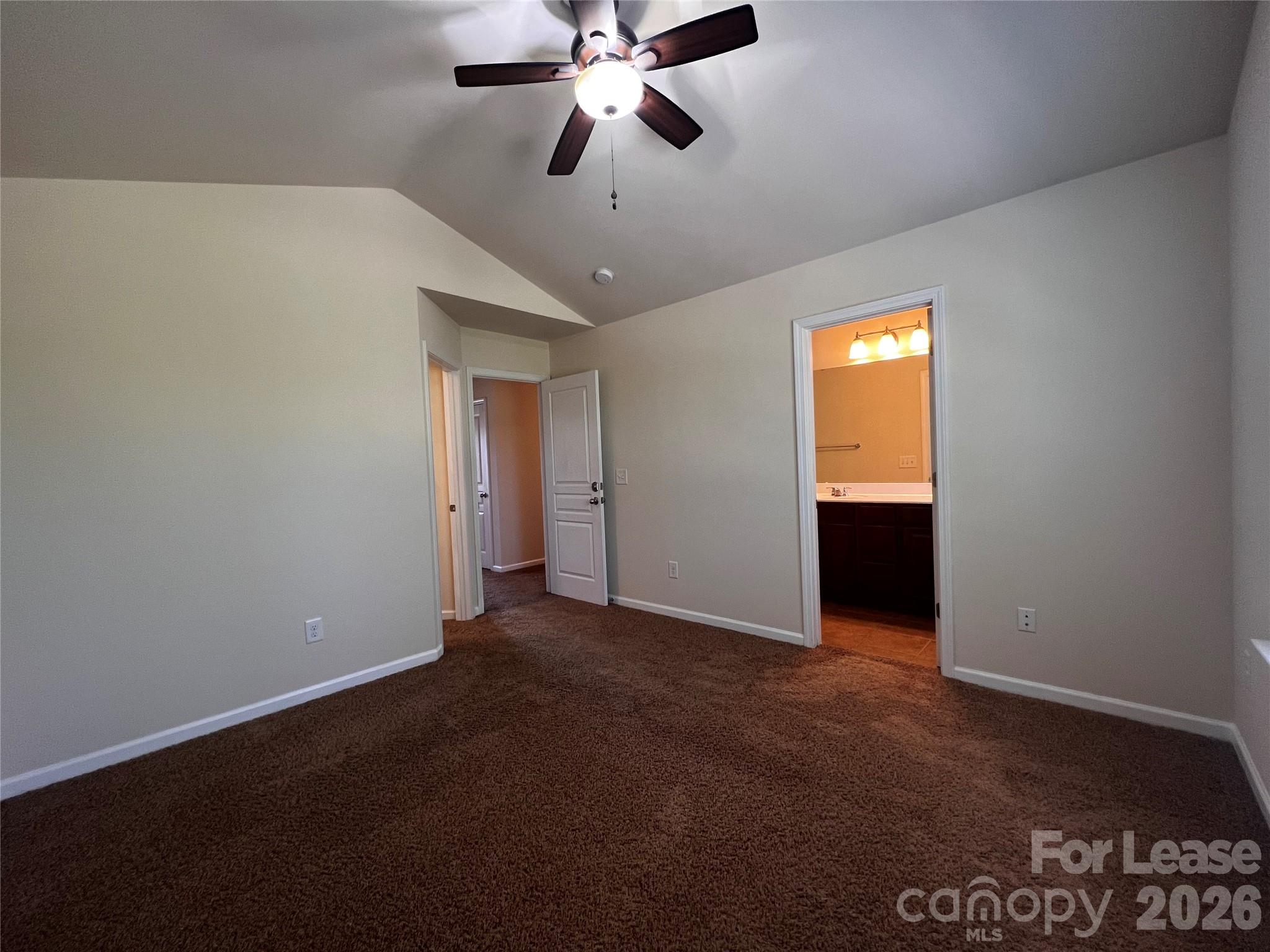 157 Leyton Loop E Property Photo 13