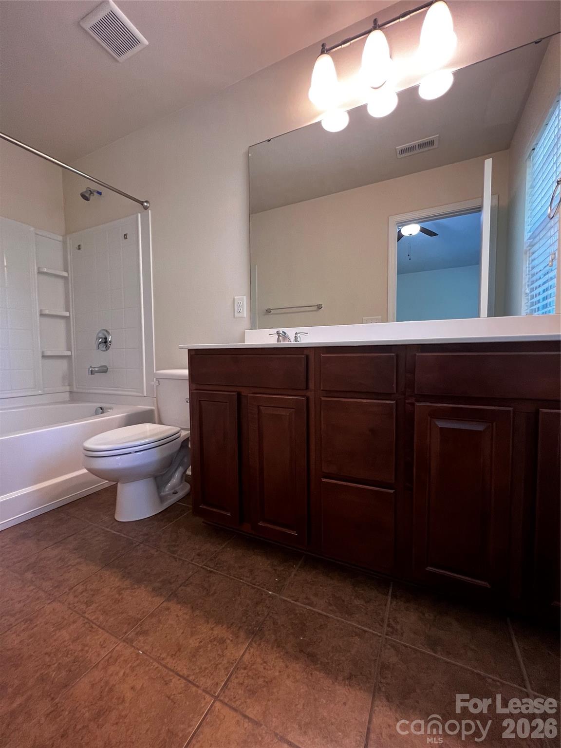 157 Leyton Loop E Property Photo 15