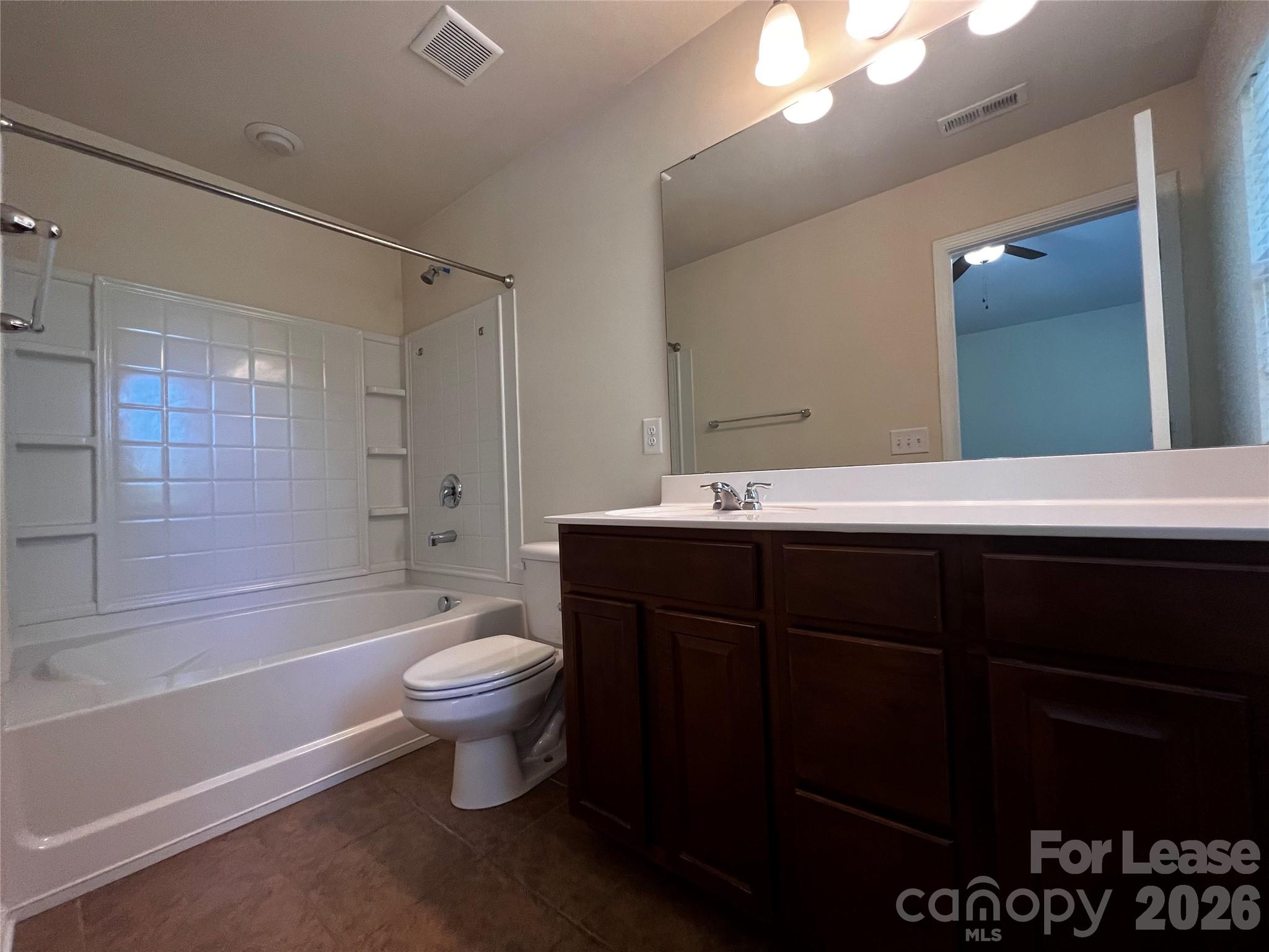 157 Leyton Loop E Property Photo 16