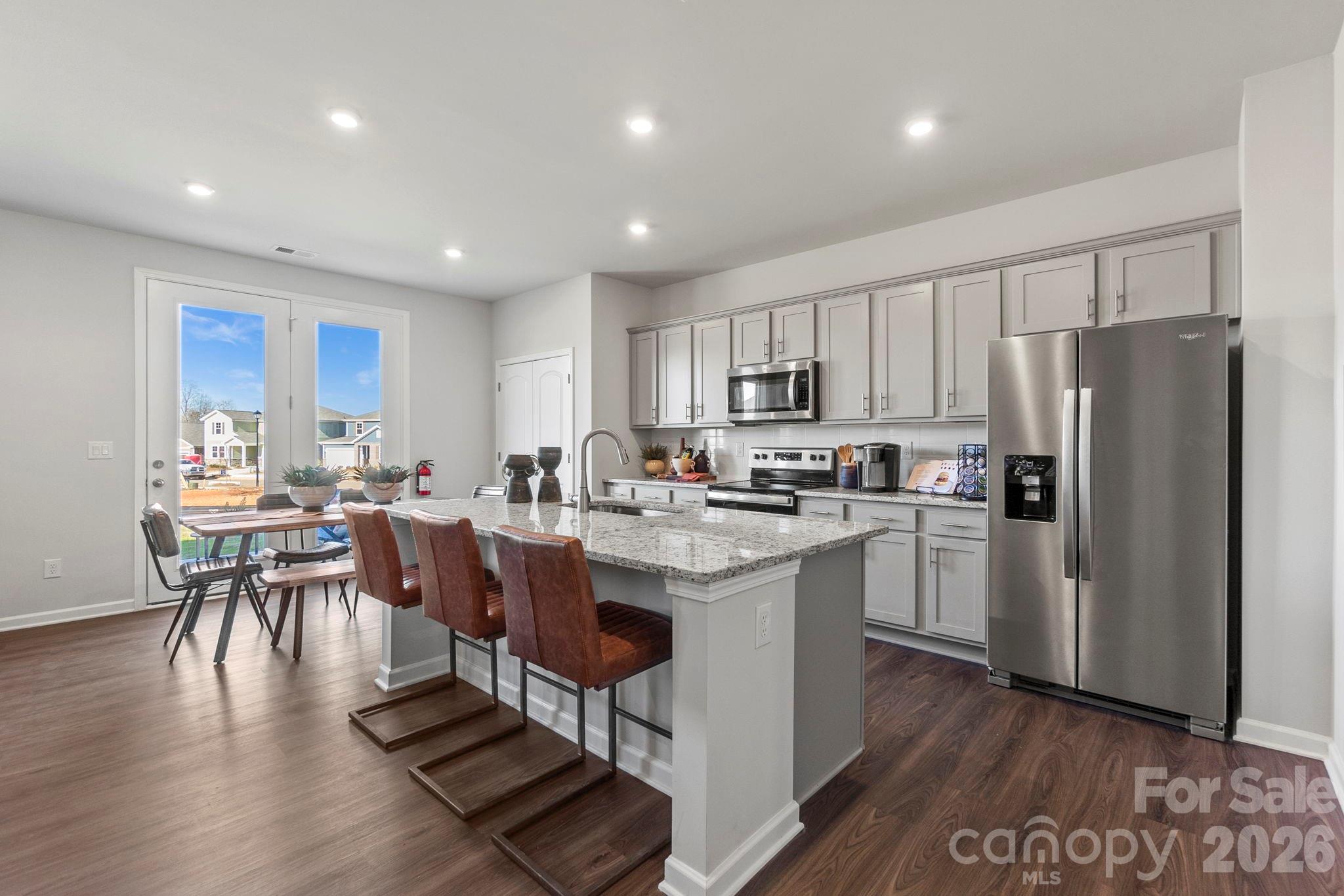 823 Olde England Drive Property Photo 8