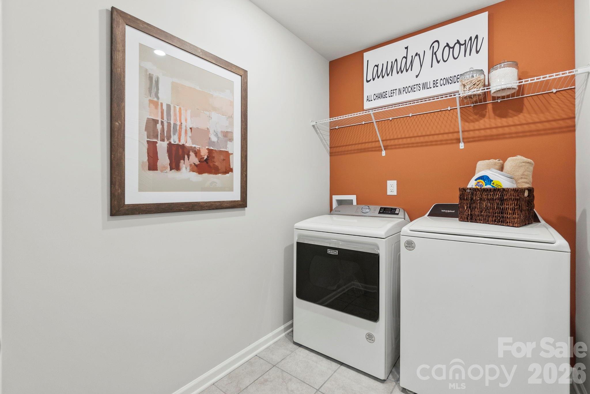 823 Olde England Drive Property Photo 25