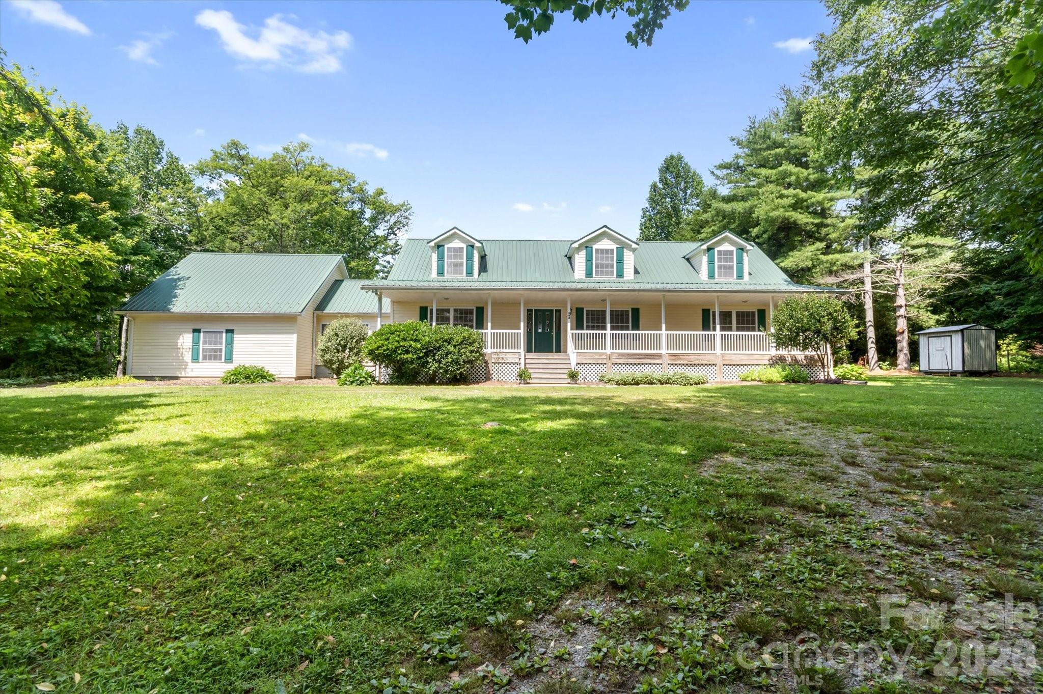 293 Sun Meadow Lane Property Photo 1