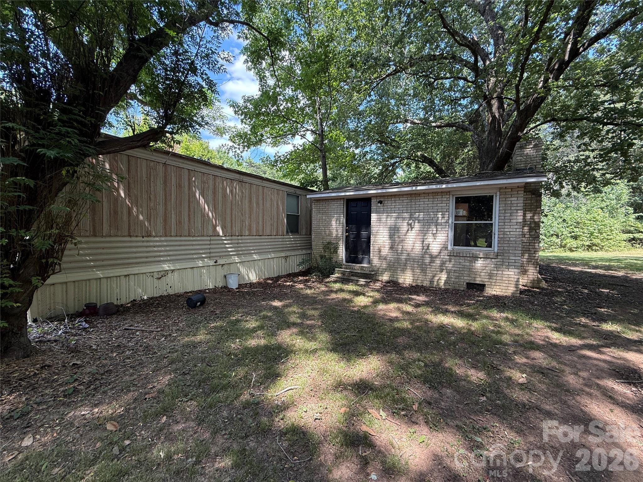 495 High Rock Crusher Road Property Photo 4