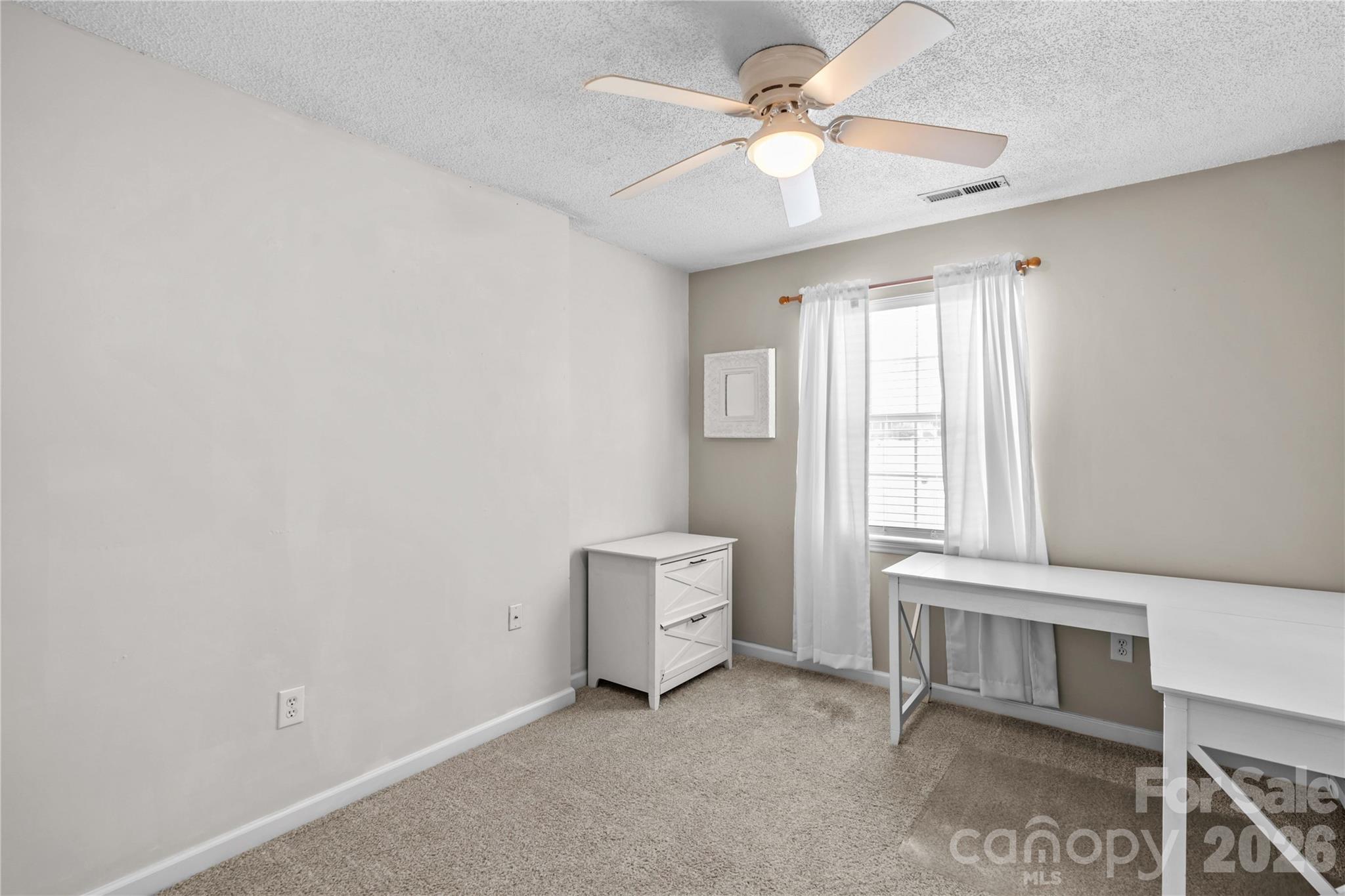 135 Chapel Court Property Photo 22