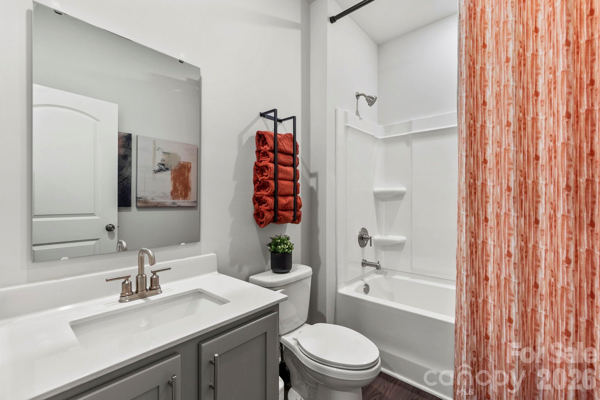 822 Olde England Drive Property Photo 17