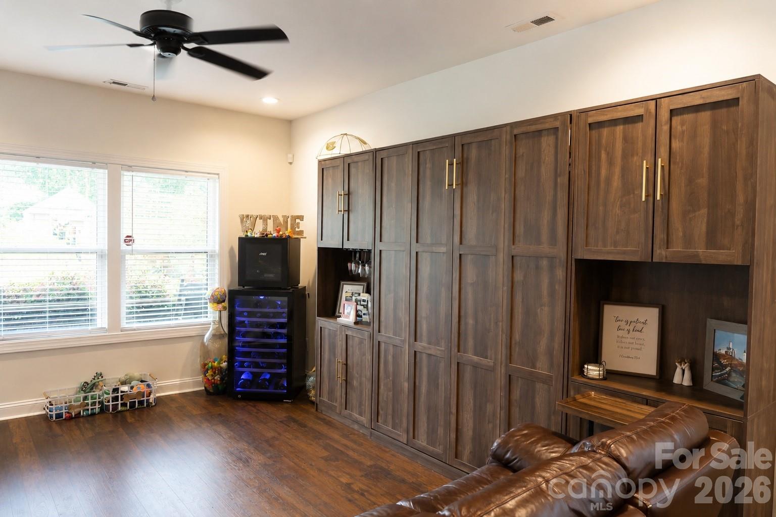 1305 Scout Road Property Photo 5