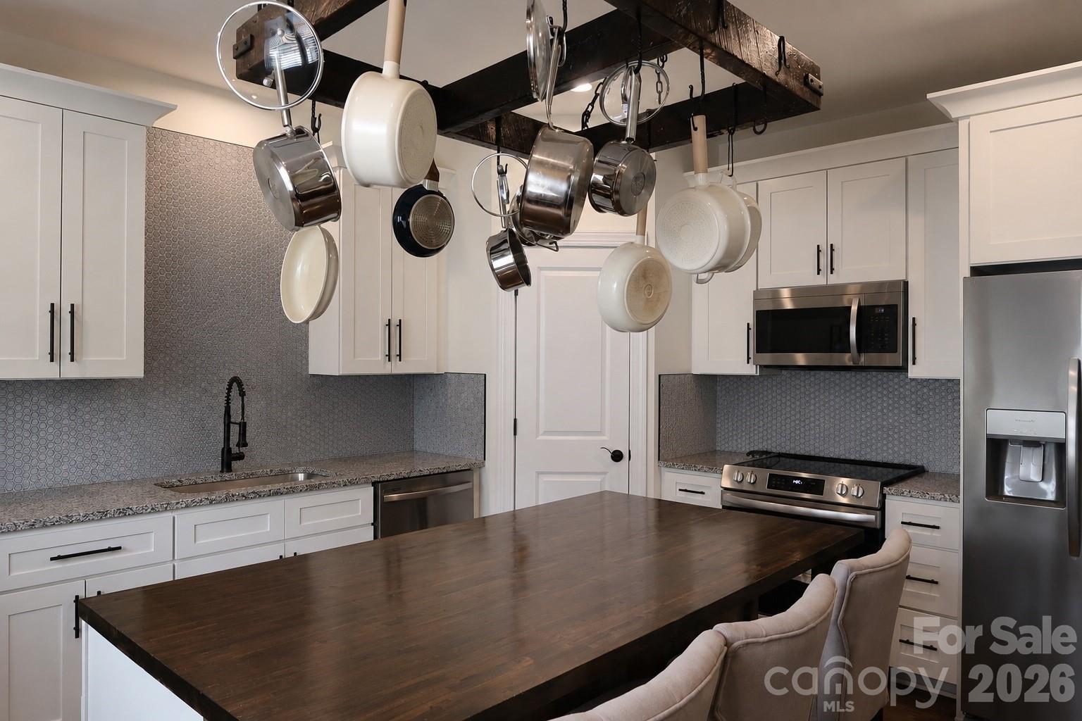 1305 Scout Road Property Photo 7