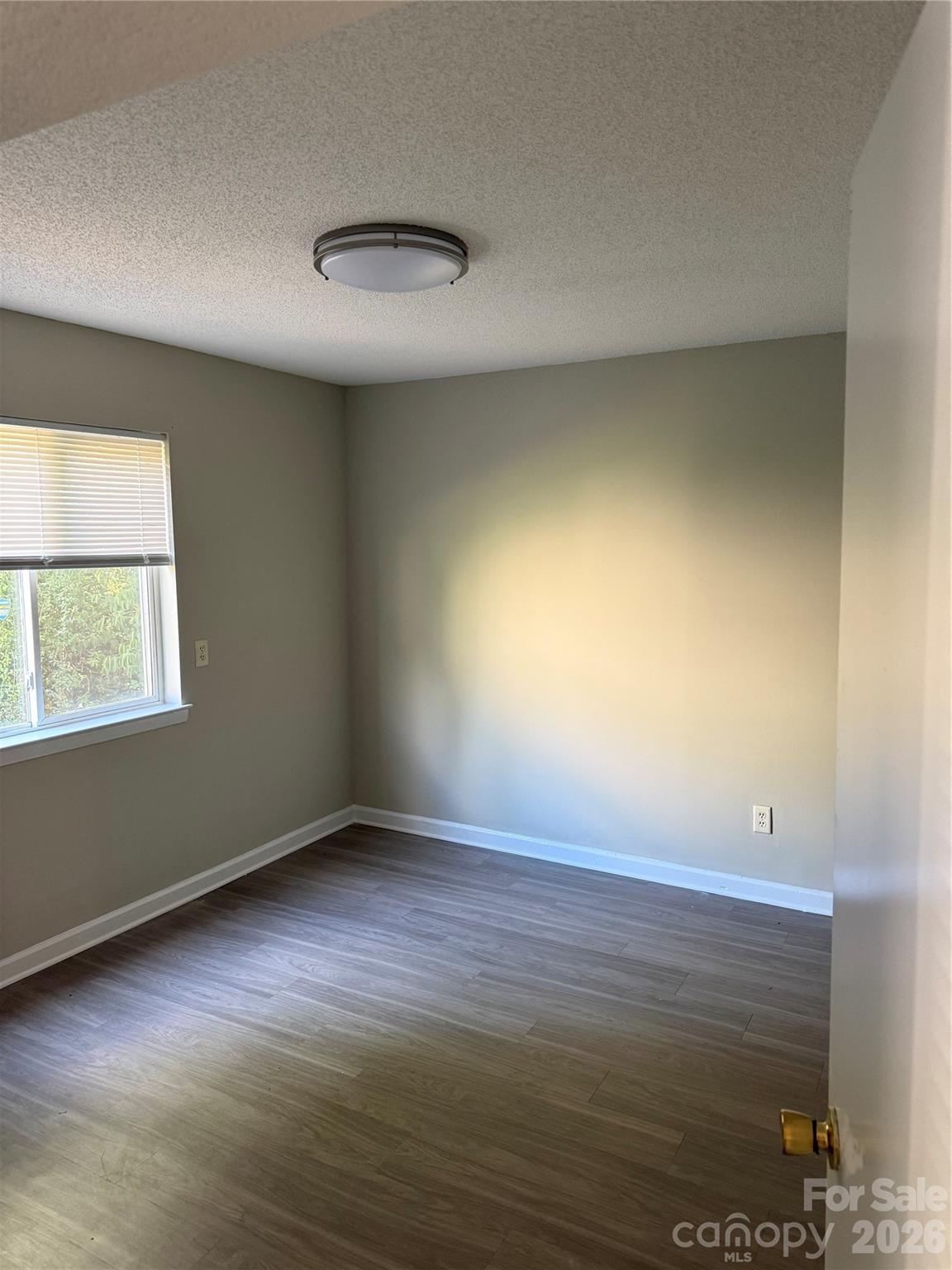 1626 Eagles Place I-101 Property Photo 2