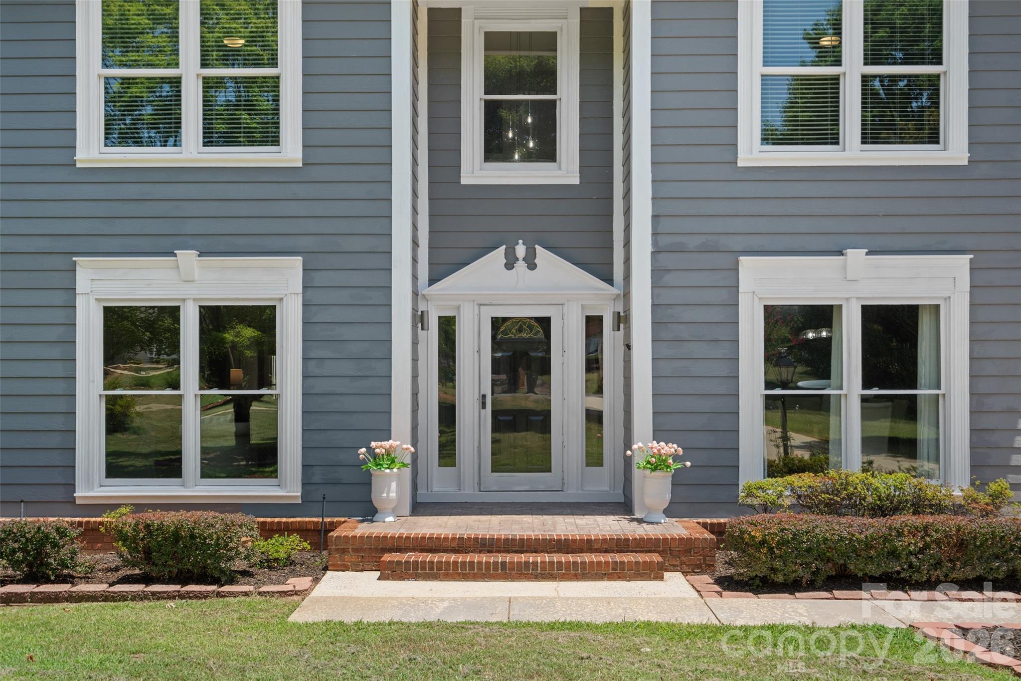 19226 Brookgreen Garden Place Property Photo 3