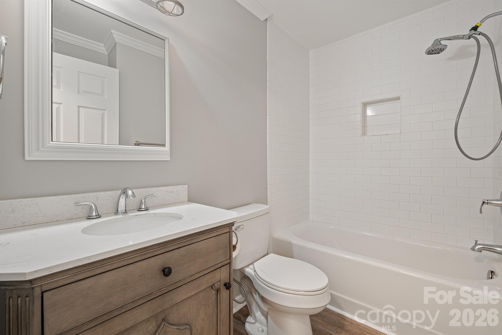 111 Lois Court Property Photo 15