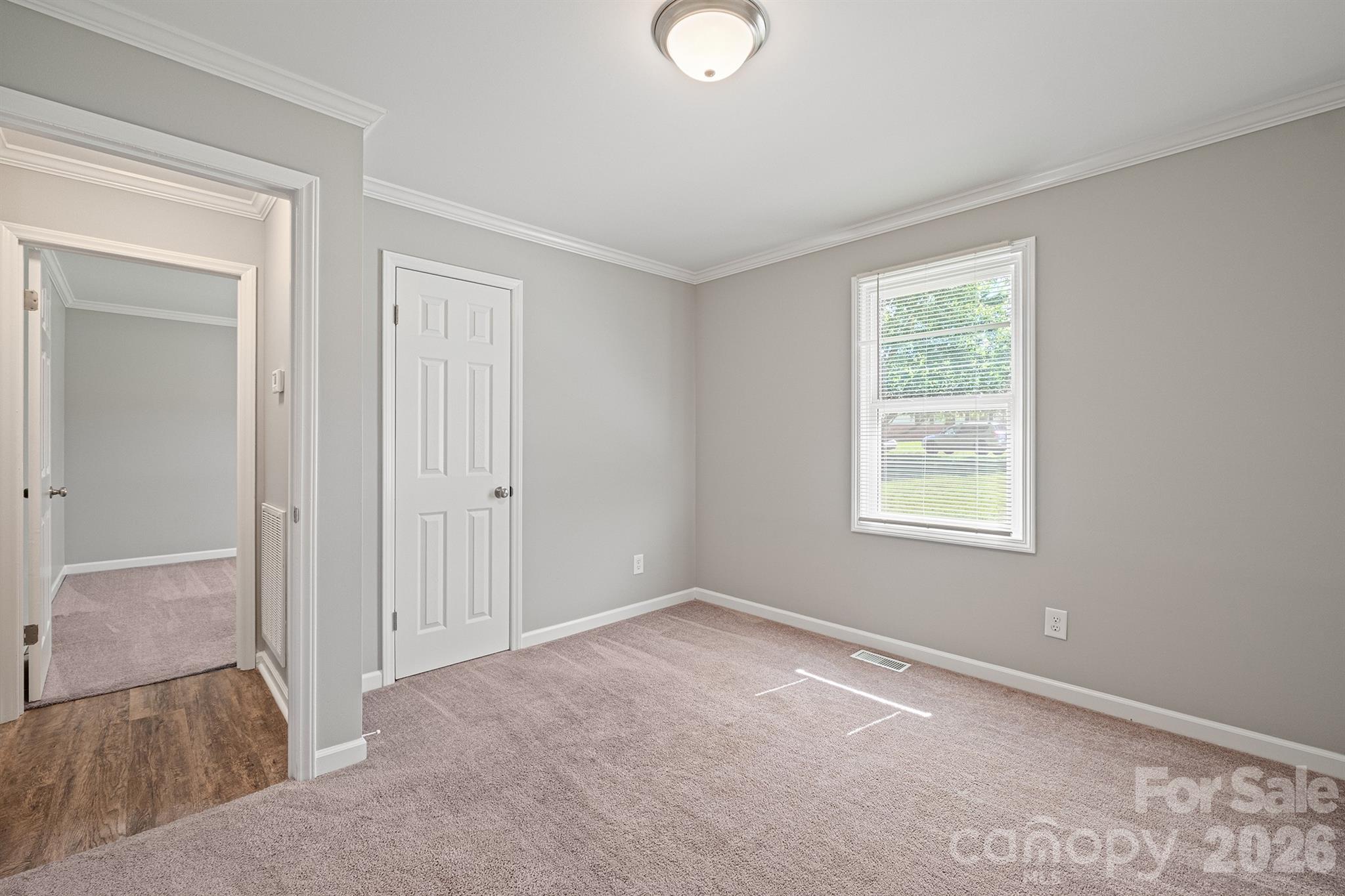 111 Lois Court Property Photo 18