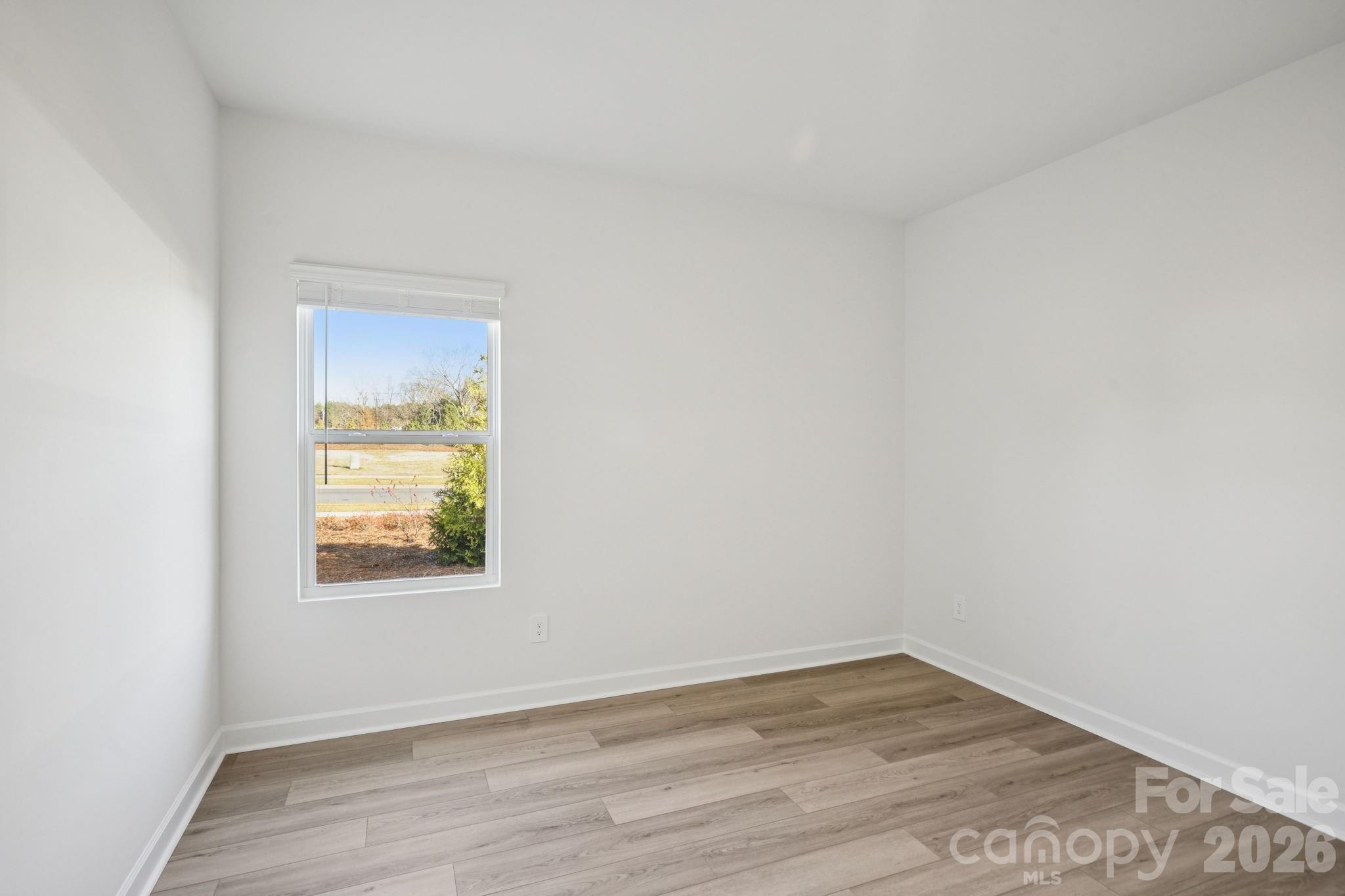 533 Darya Drive Property Photo 3
