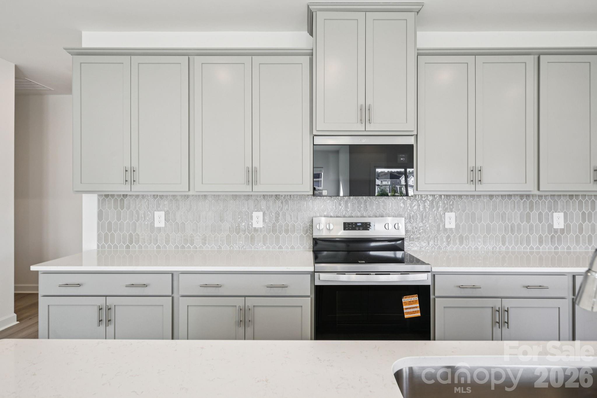 533 Darya Drive Property Photo 10