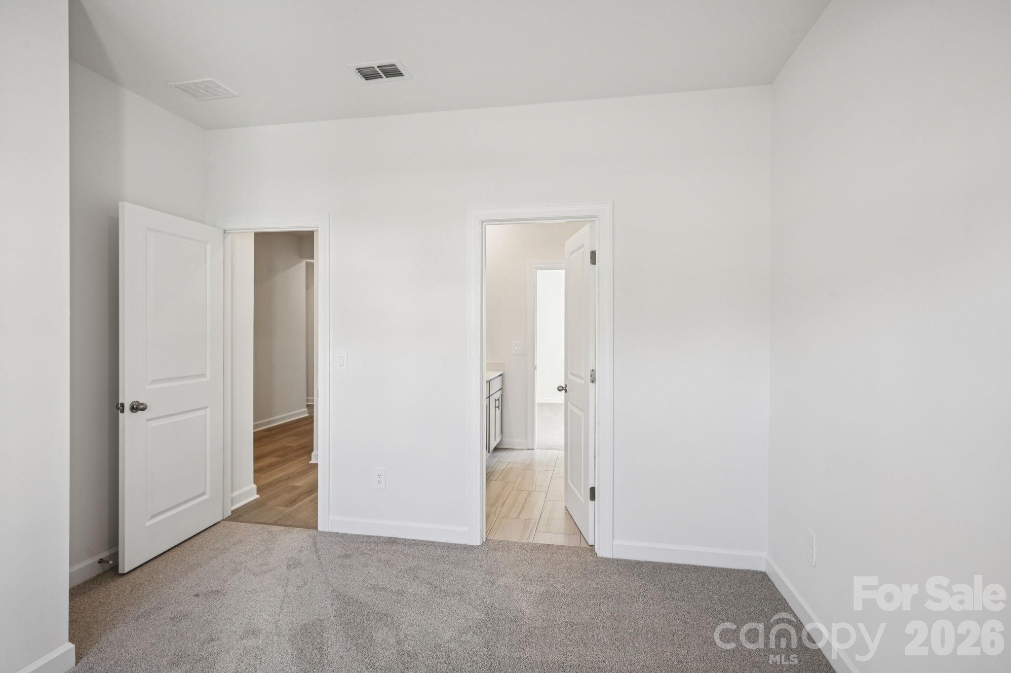 533 Darya Drive Property Photo 12