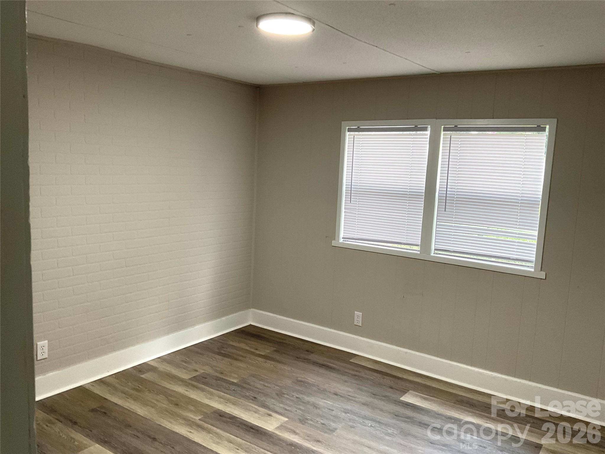 6950 Ingleside Drive Property Photo 11
