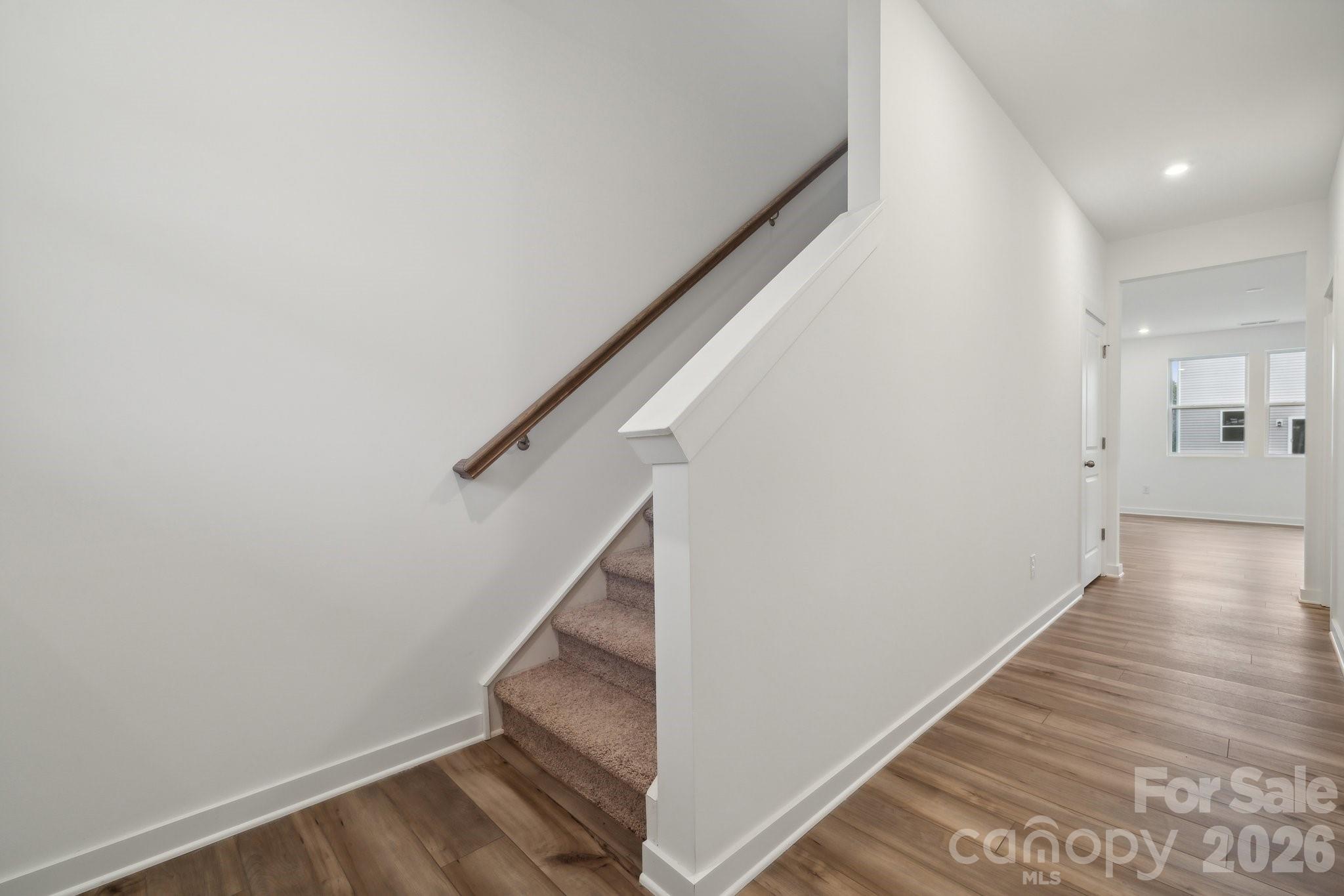 818 Olde England Drive Property Photo 12