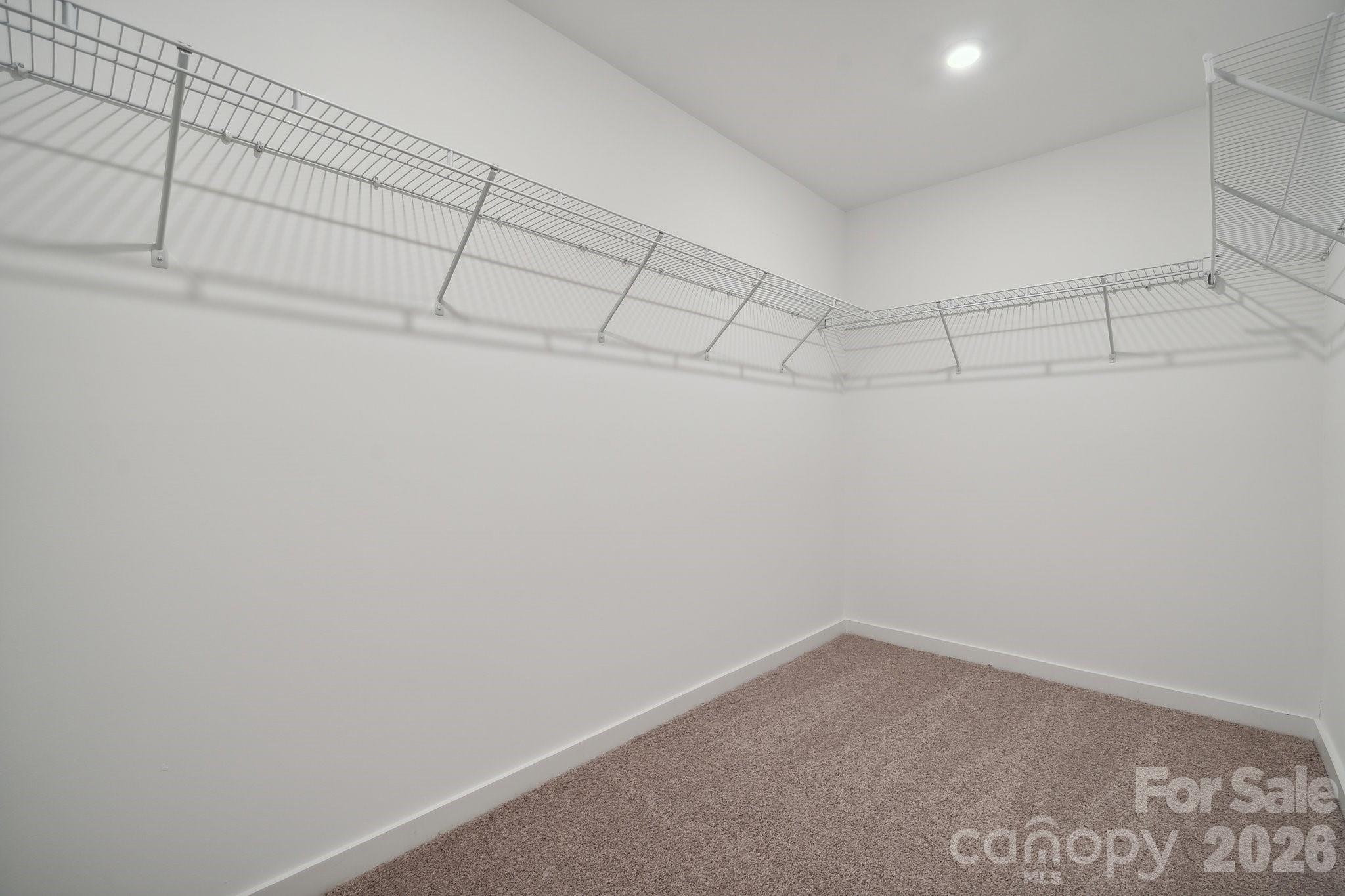 818 Olde England Drive Property Photo 20