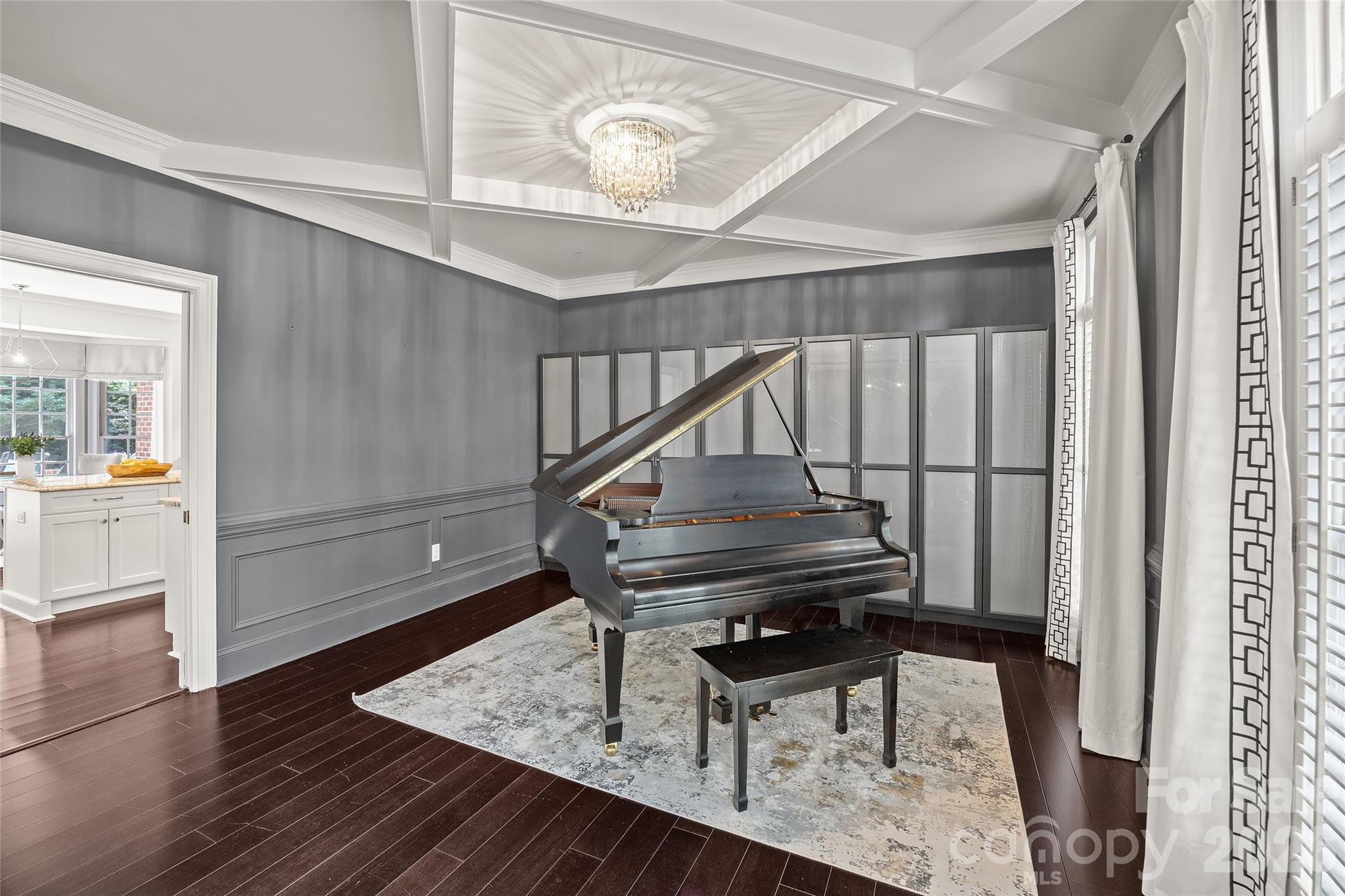 4533 Noras Path Road Property Photo 10