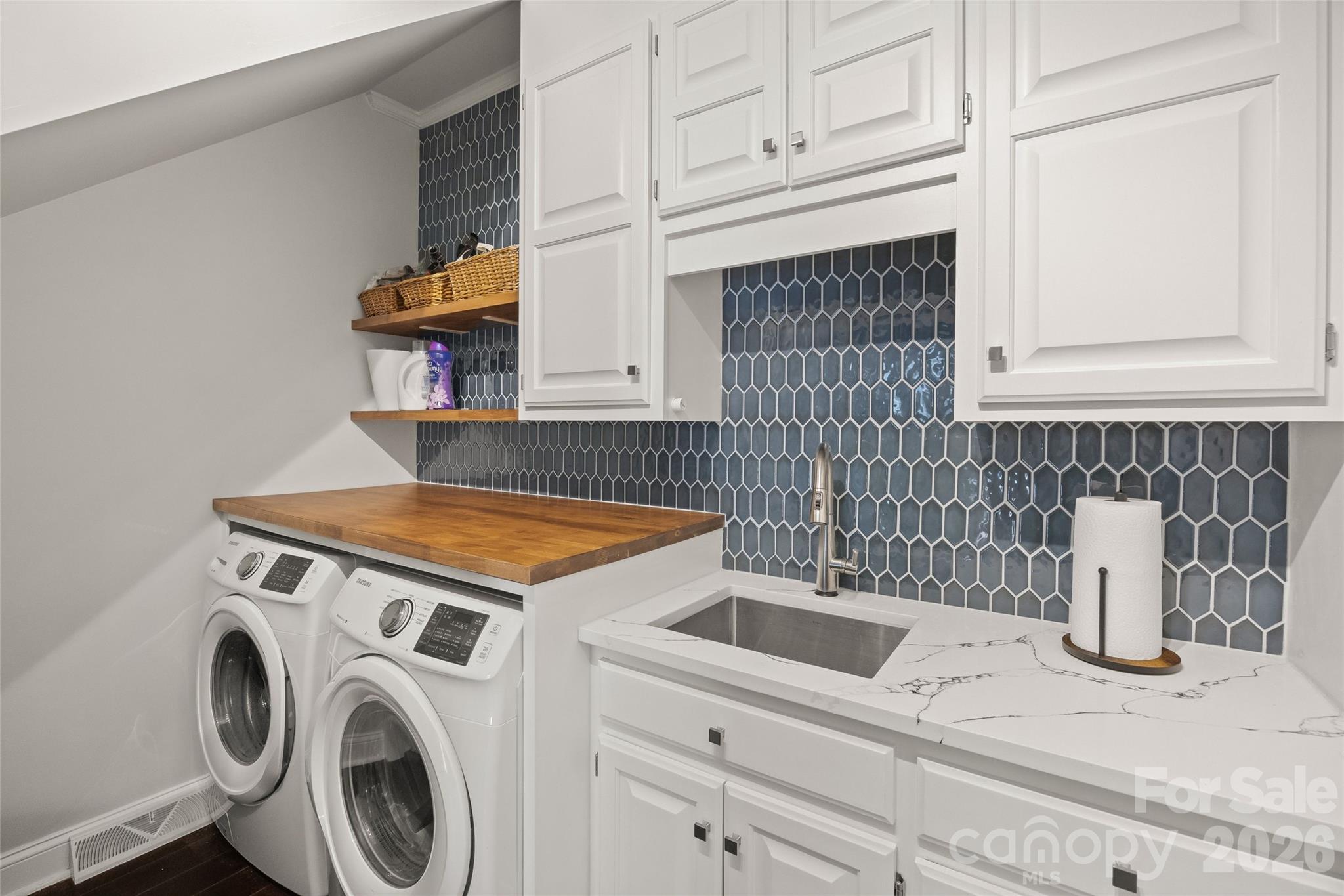 4533 Noras Path Road Property Photo 24