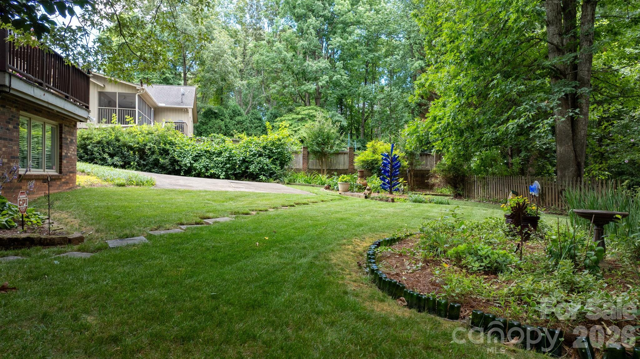 446 17th Avenue Drive Property Photo 38