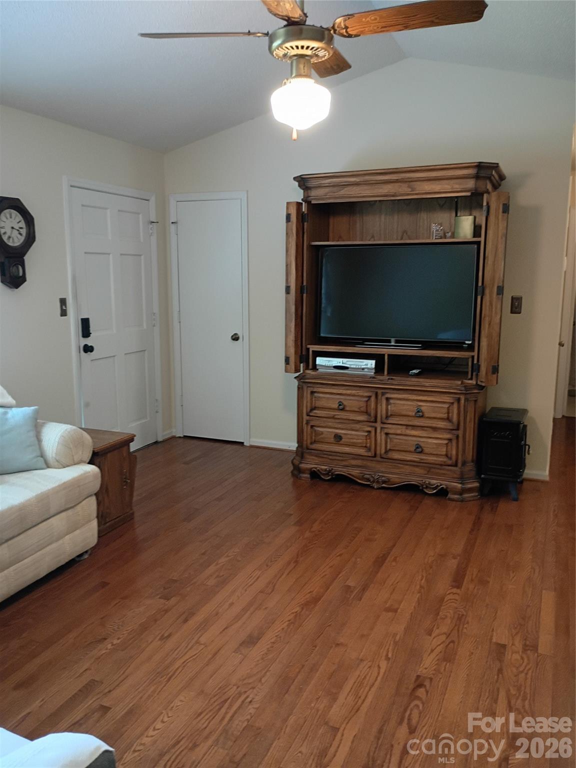 5912 Mcgregor Drive Property Photo 6