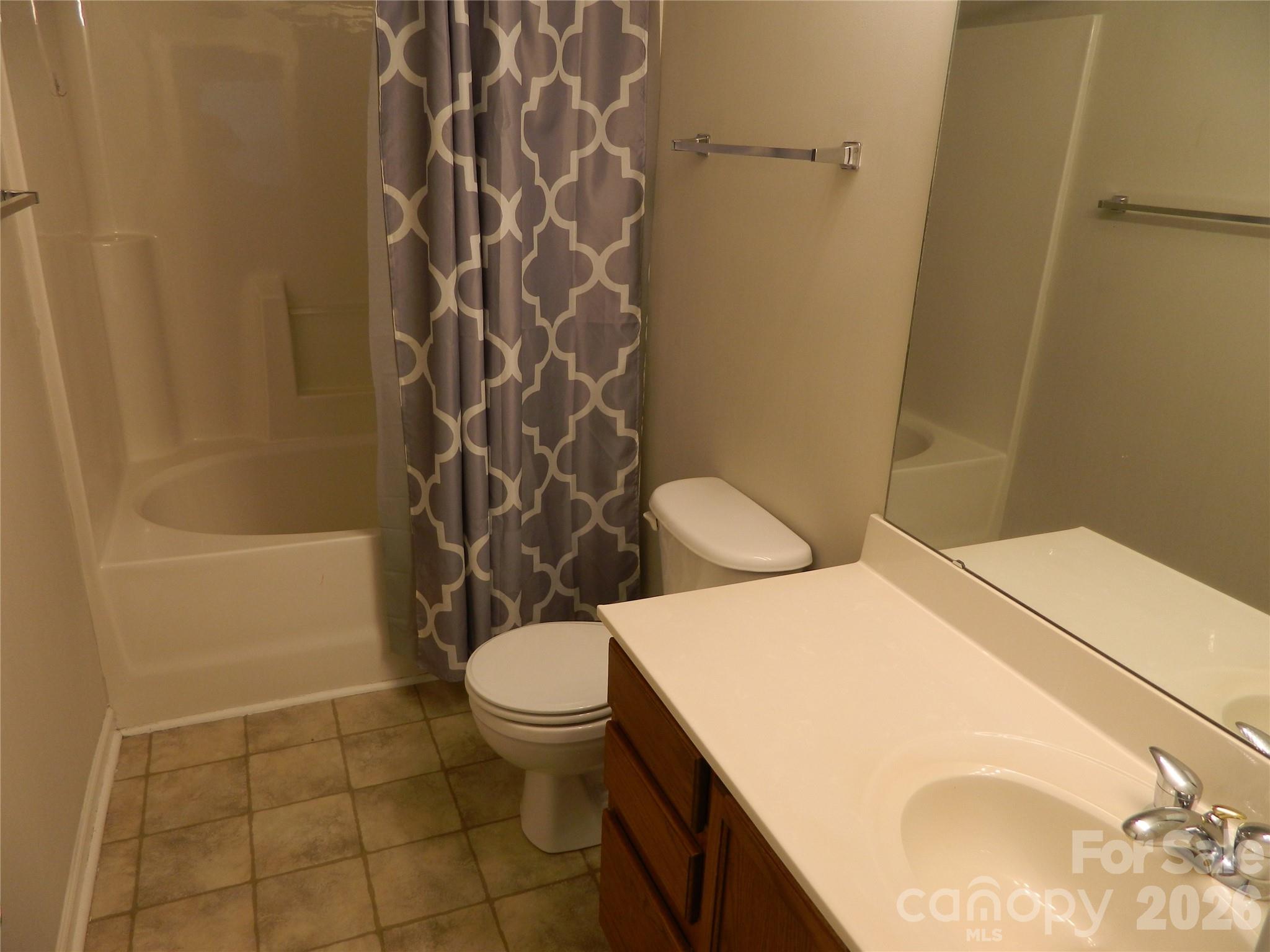 223 Linkside Court Property Photo 10