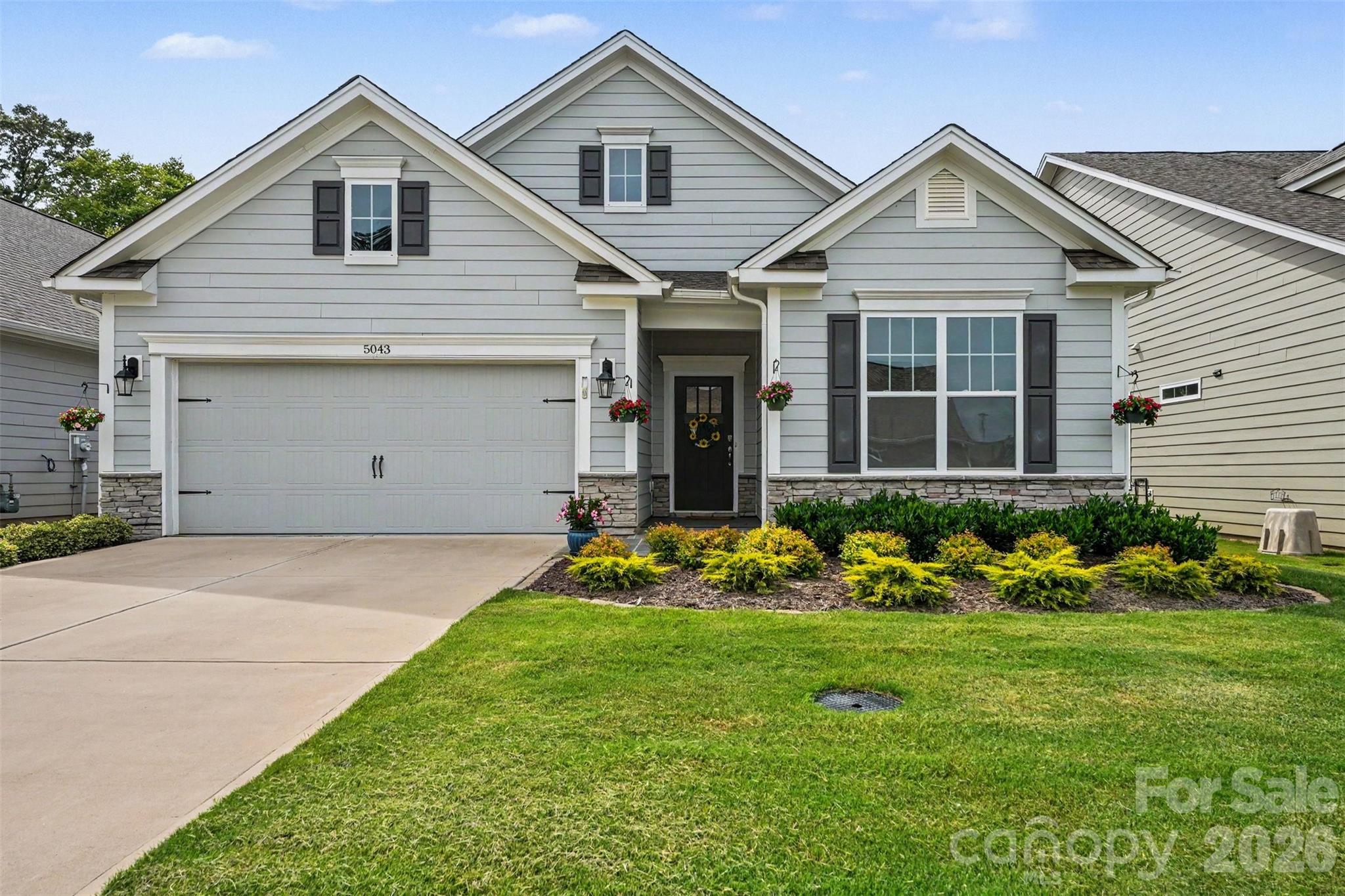 5043 Antebellum Drive Property Photo 1