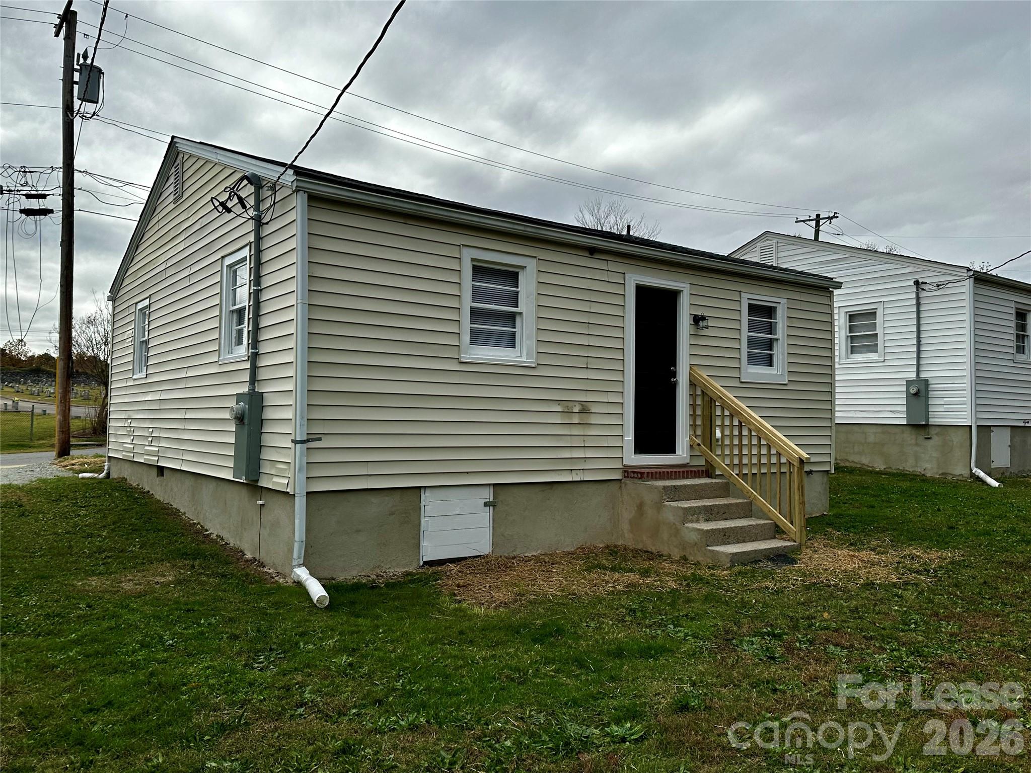 208 S Lexington Drive Property Photo 24