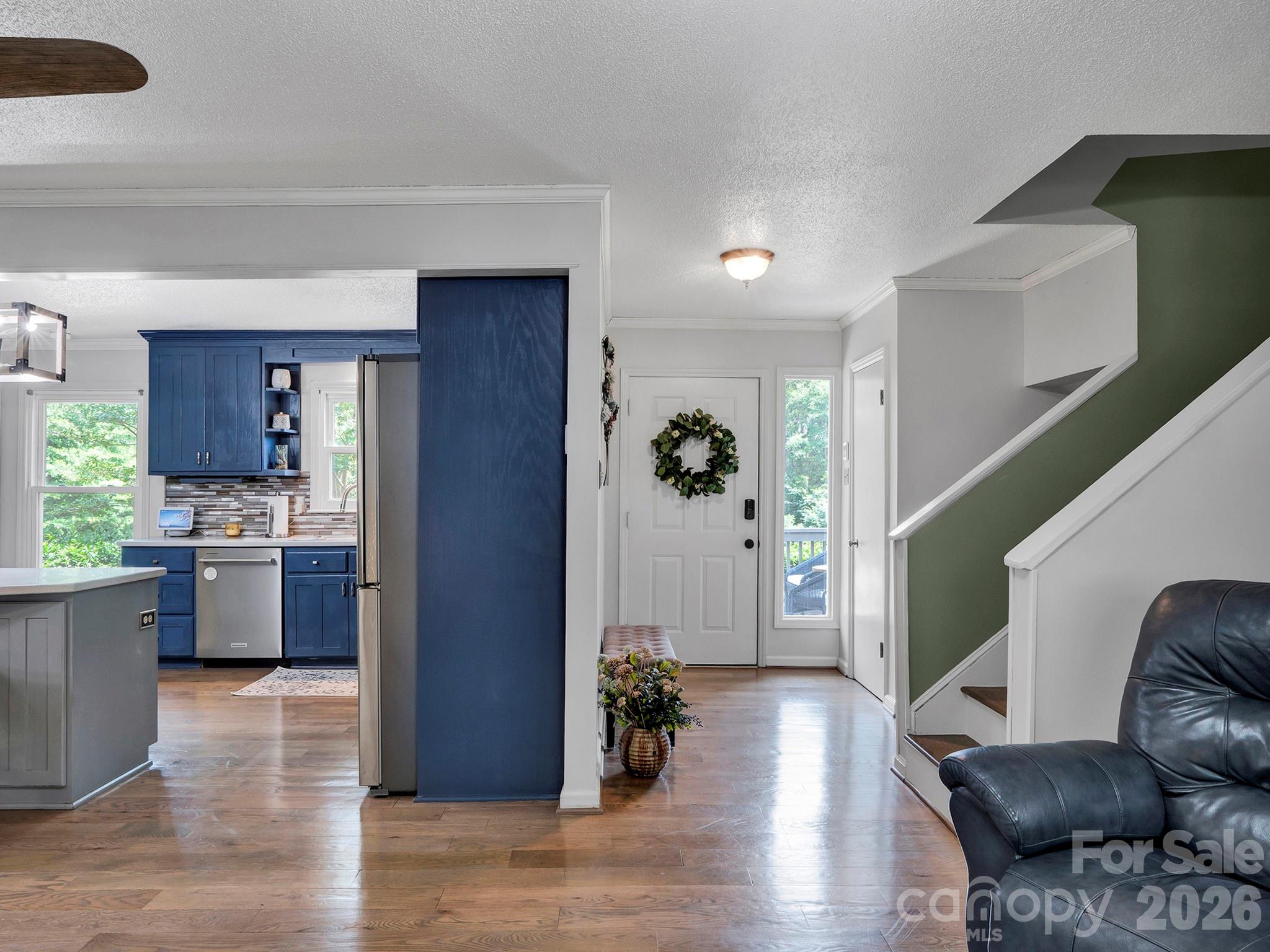 1641 Brook Drive Property Photo 7