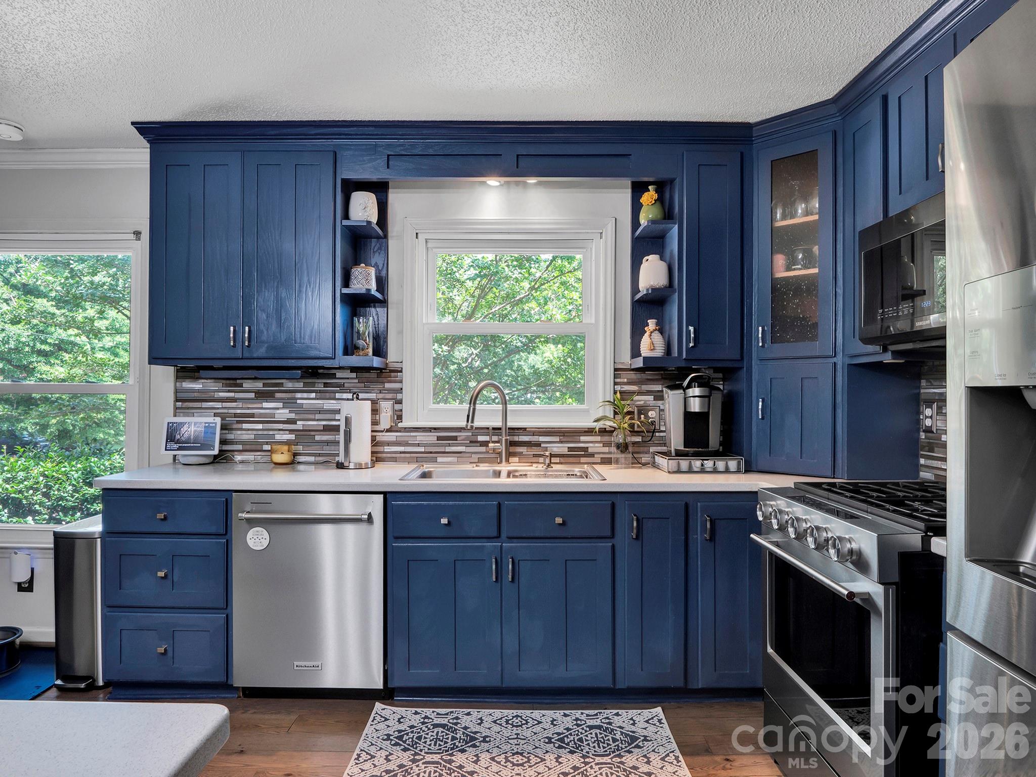 1641 Brook Drive Property Photo 13