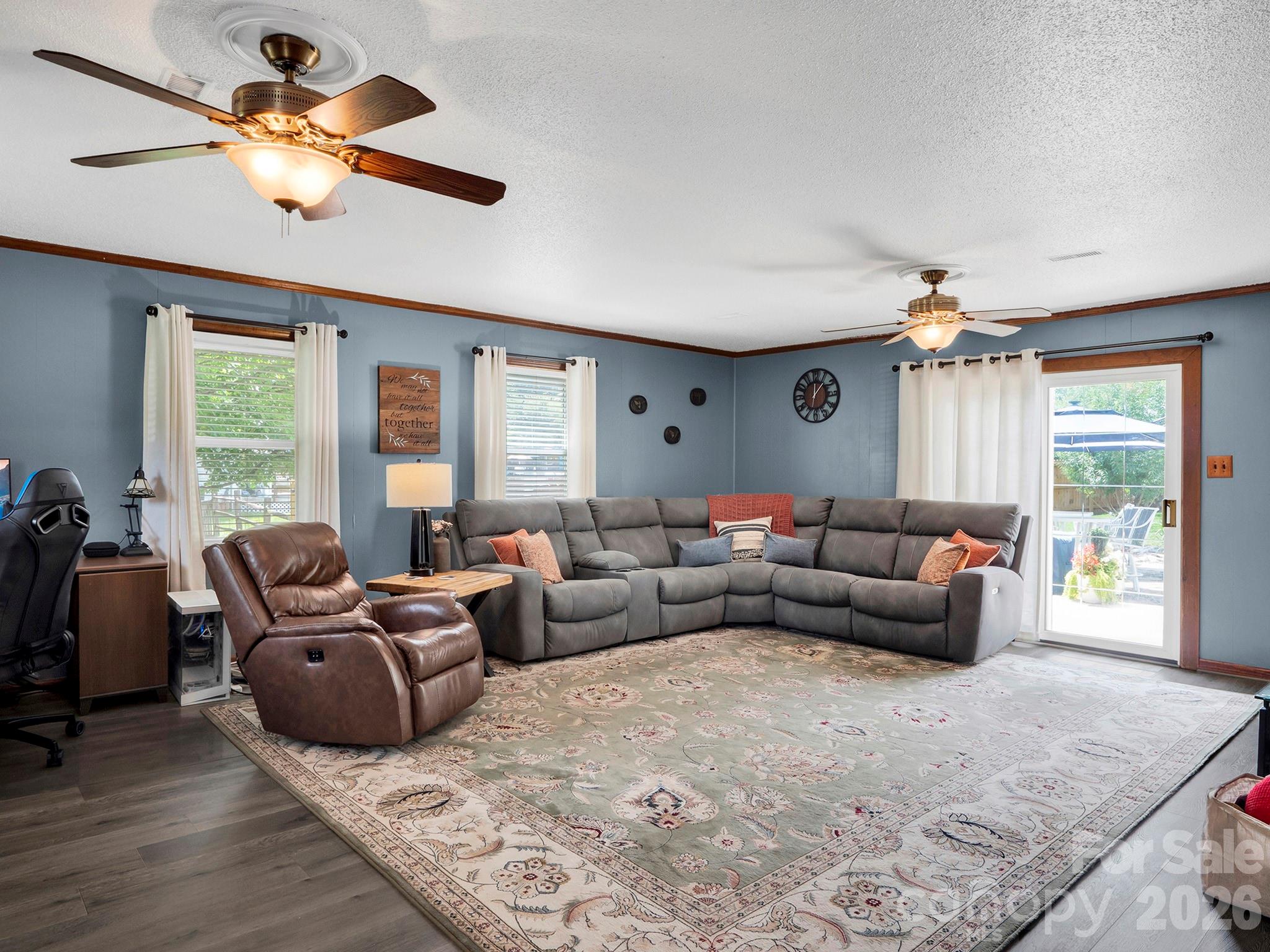 1641 Brook Drive Property Photo 15