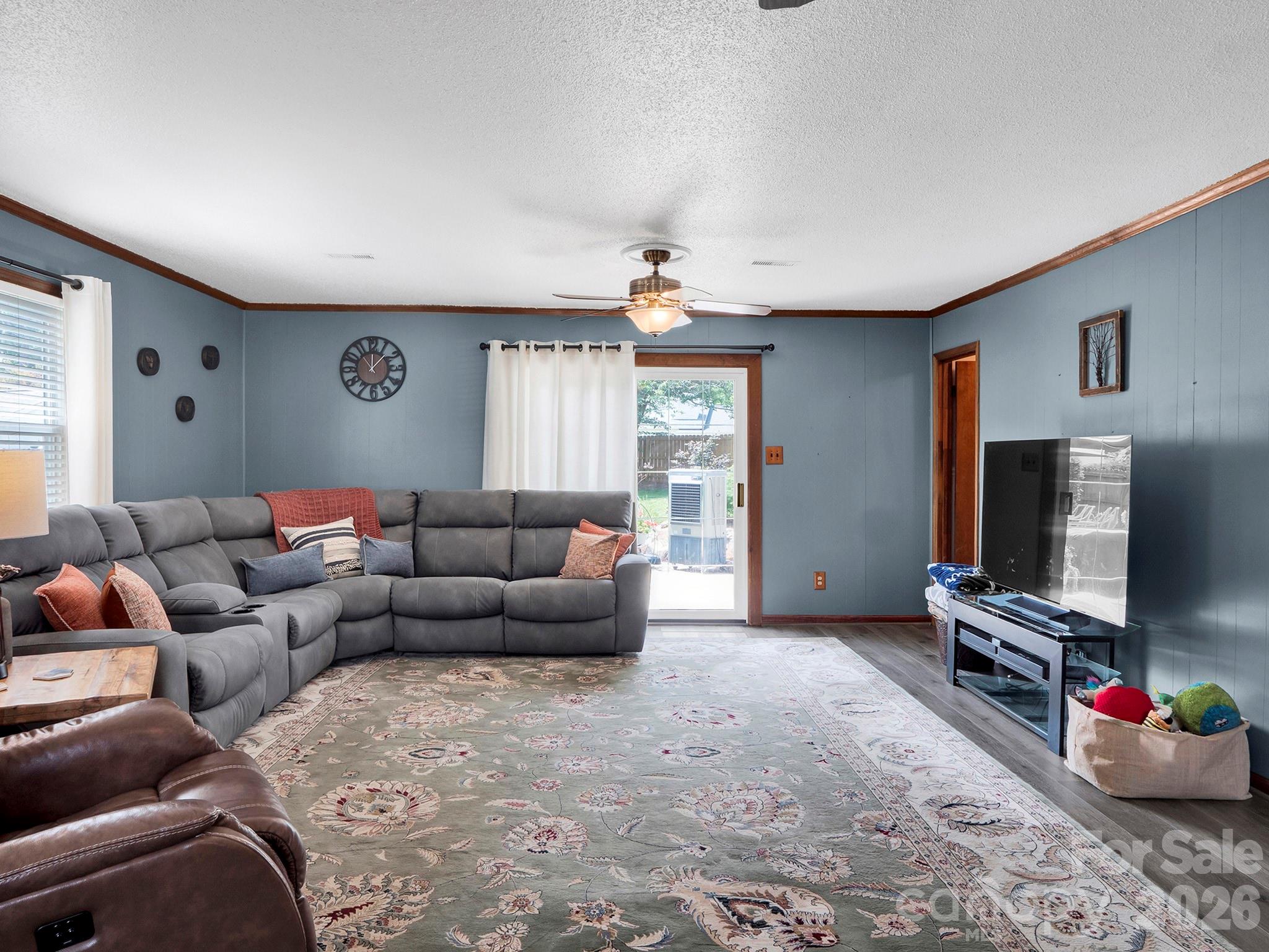 1641 Brook Drive Property Photo 16