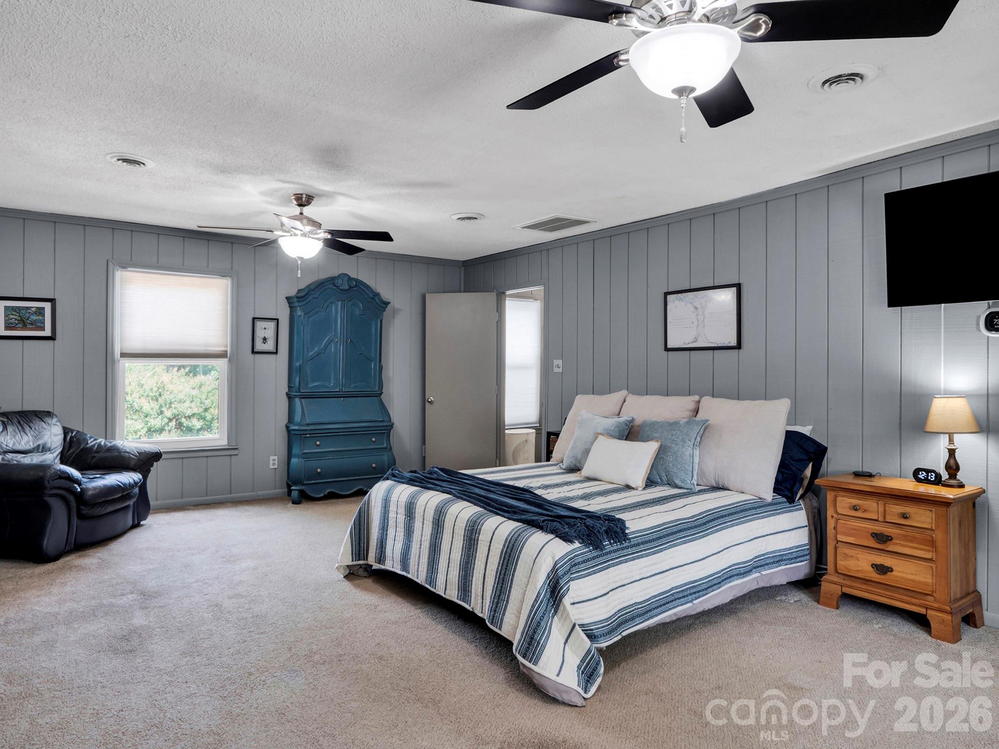 1641 Brook Drive Property Photo 23