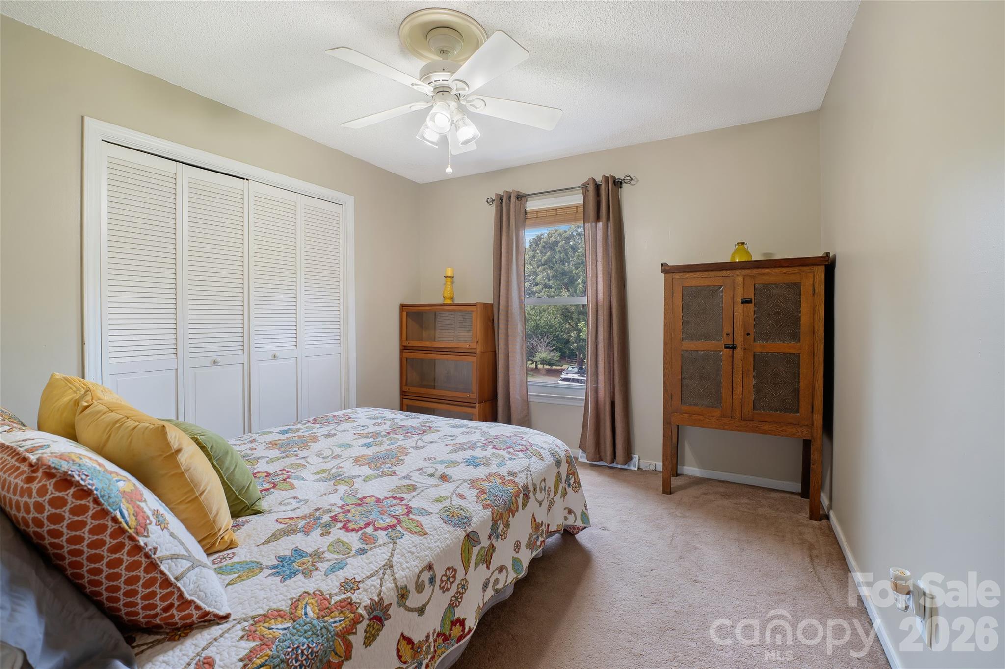 1641 Brook Drive Property Photo 34