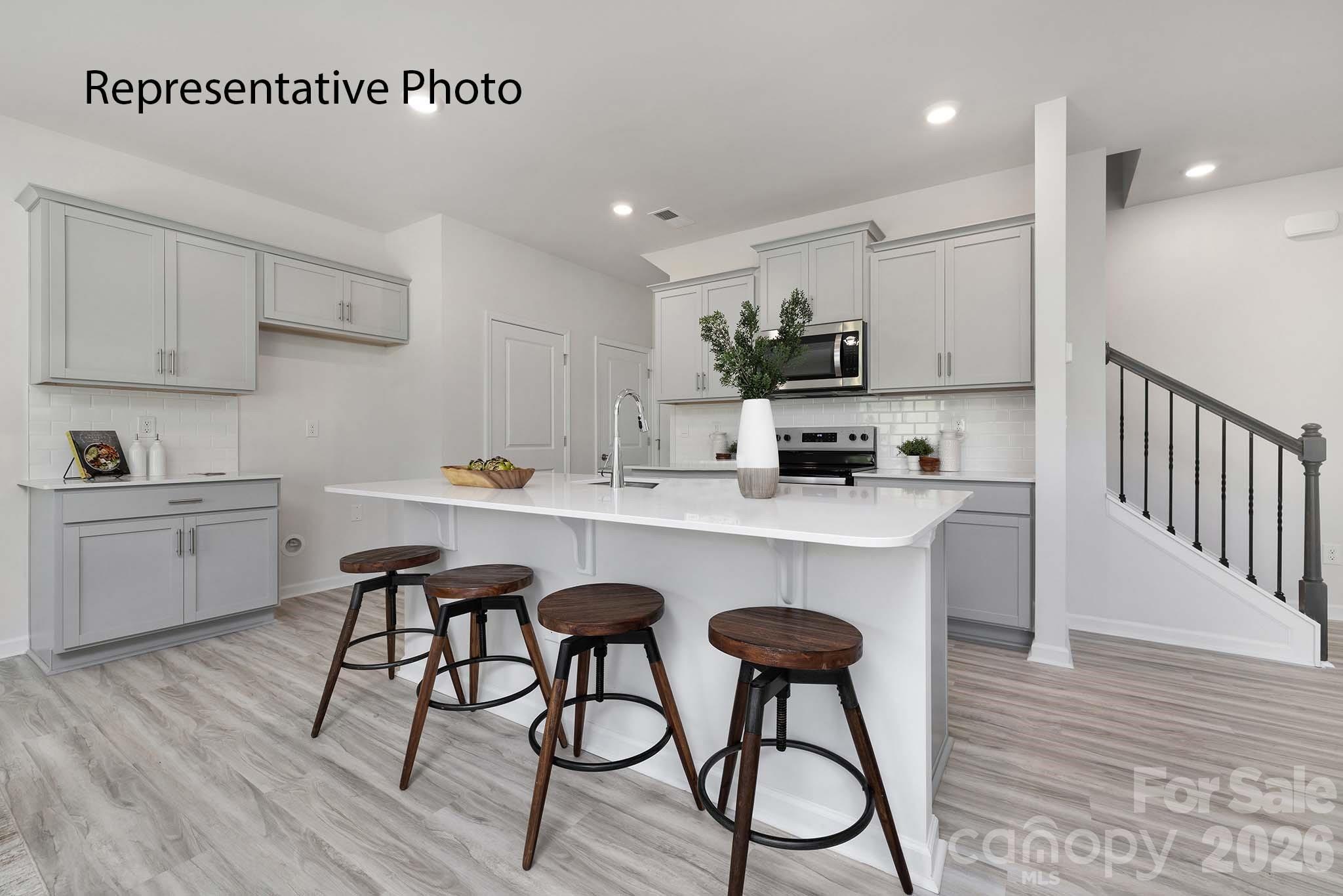 548 N Sparkleberry Street Property Photo 14
