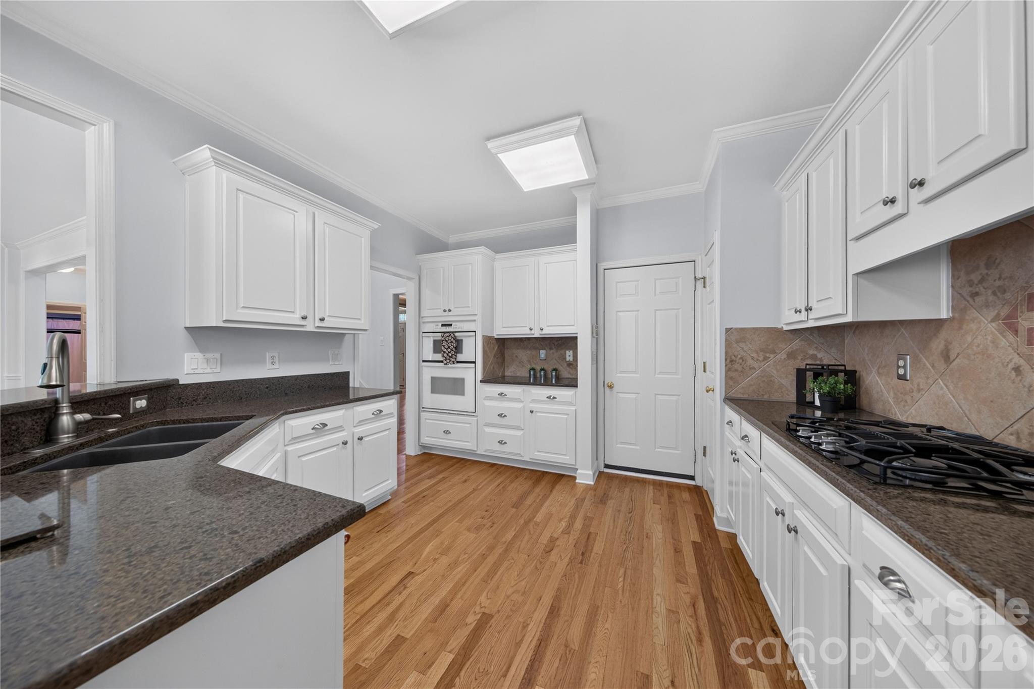 2615 Providence Hills Drive Property Photo 10