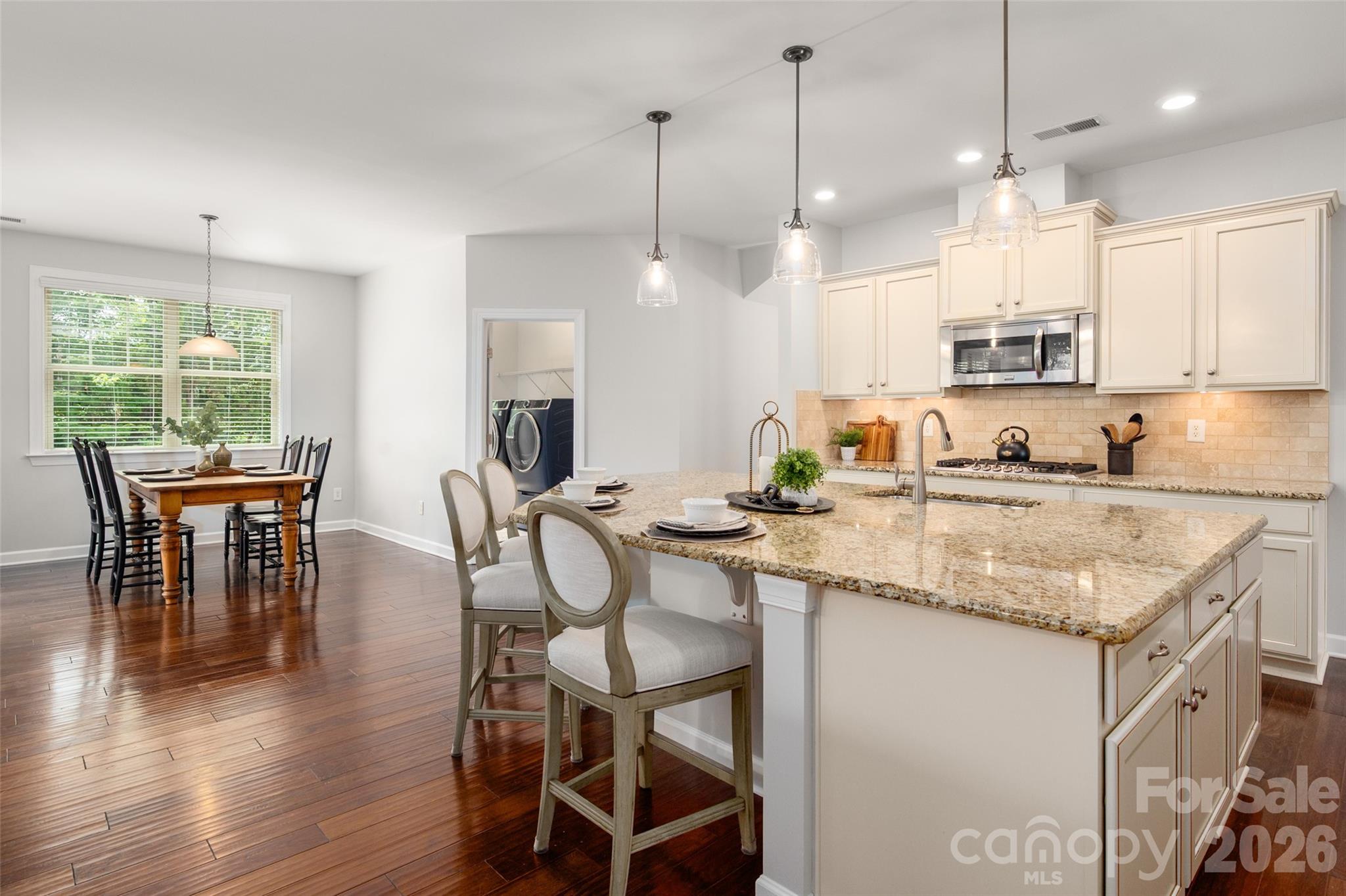 1809 Trading Path Lane Property Photo 8