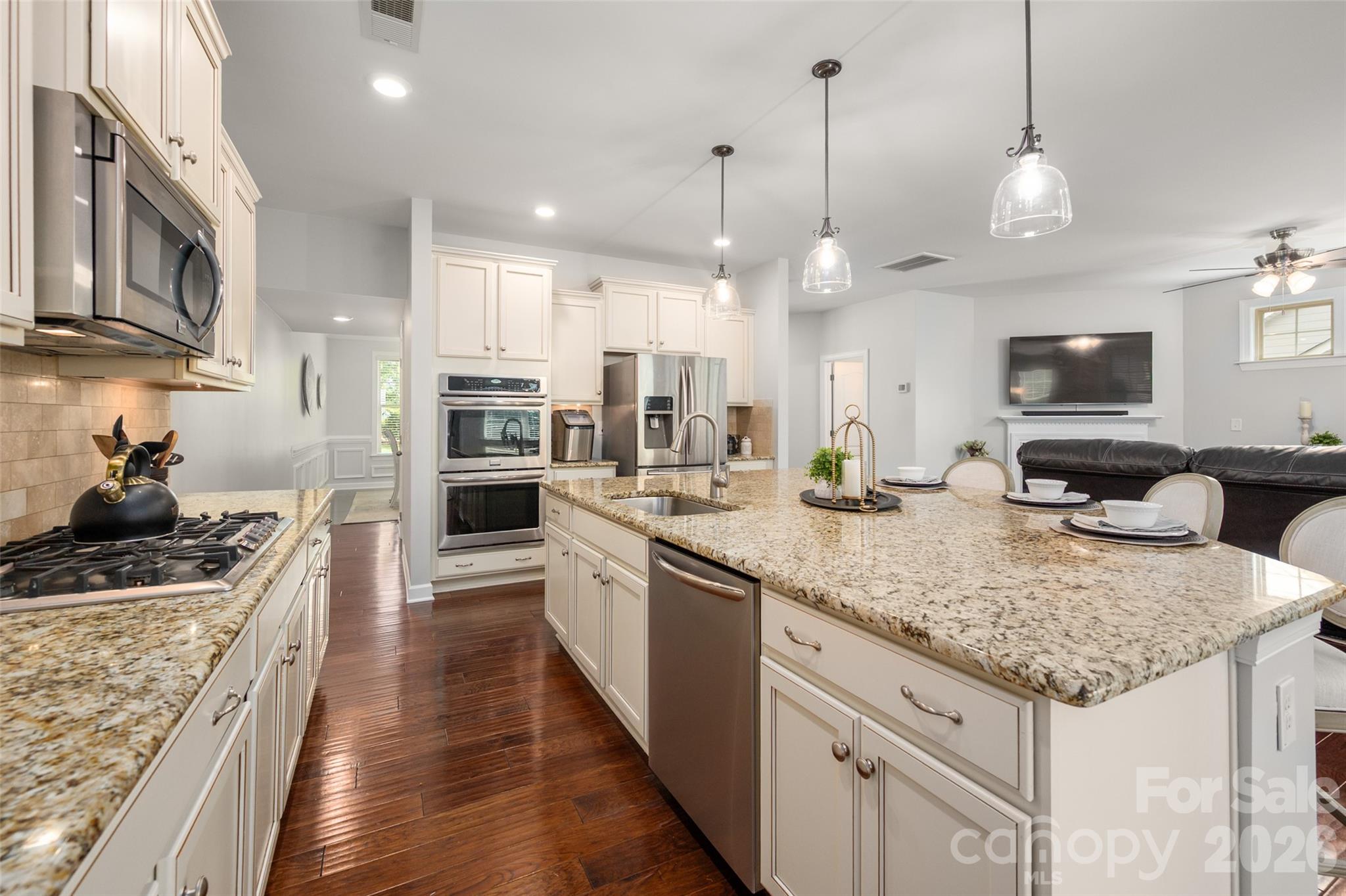 1809 Trading Path Lane Property Photo 10