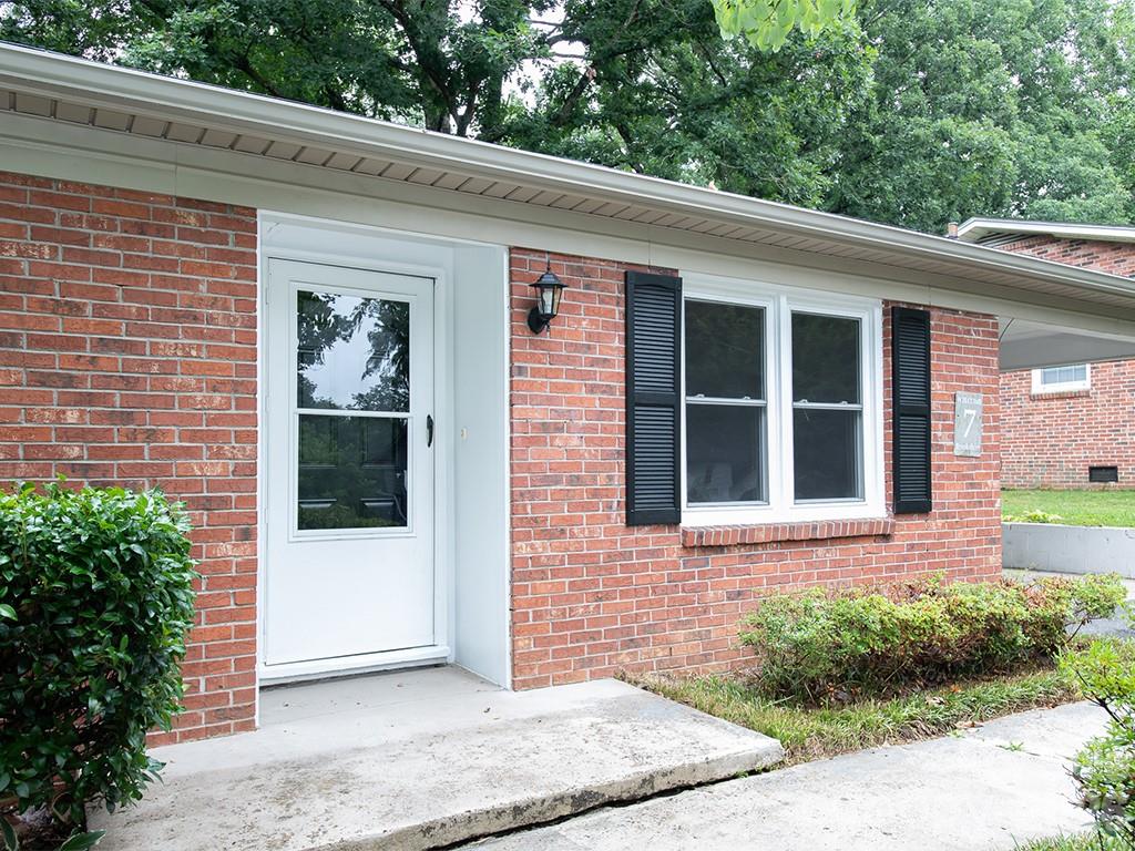 7 Brookshire Street Extension Property Photo 5