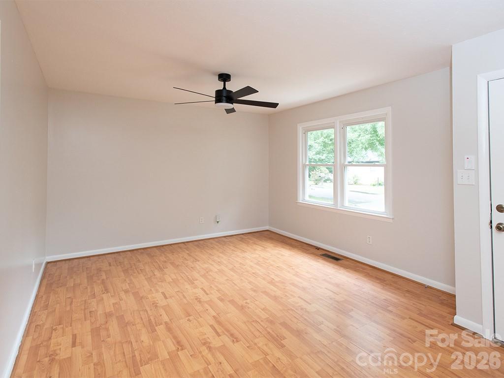7 Brookshire Street Extension Property Photo 6